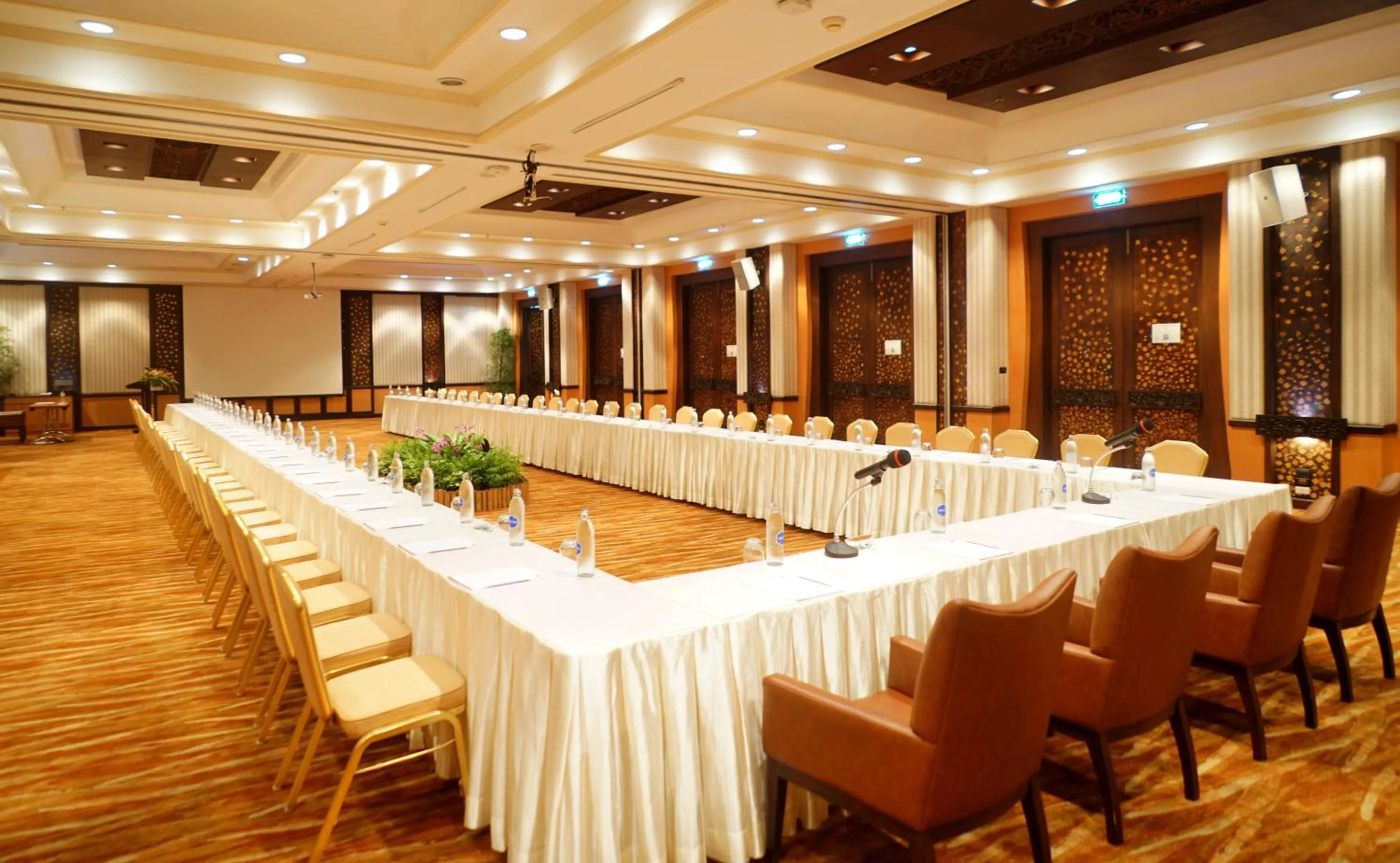 Meeting/conference room in Holiday Inn Resort Phuket by IHG