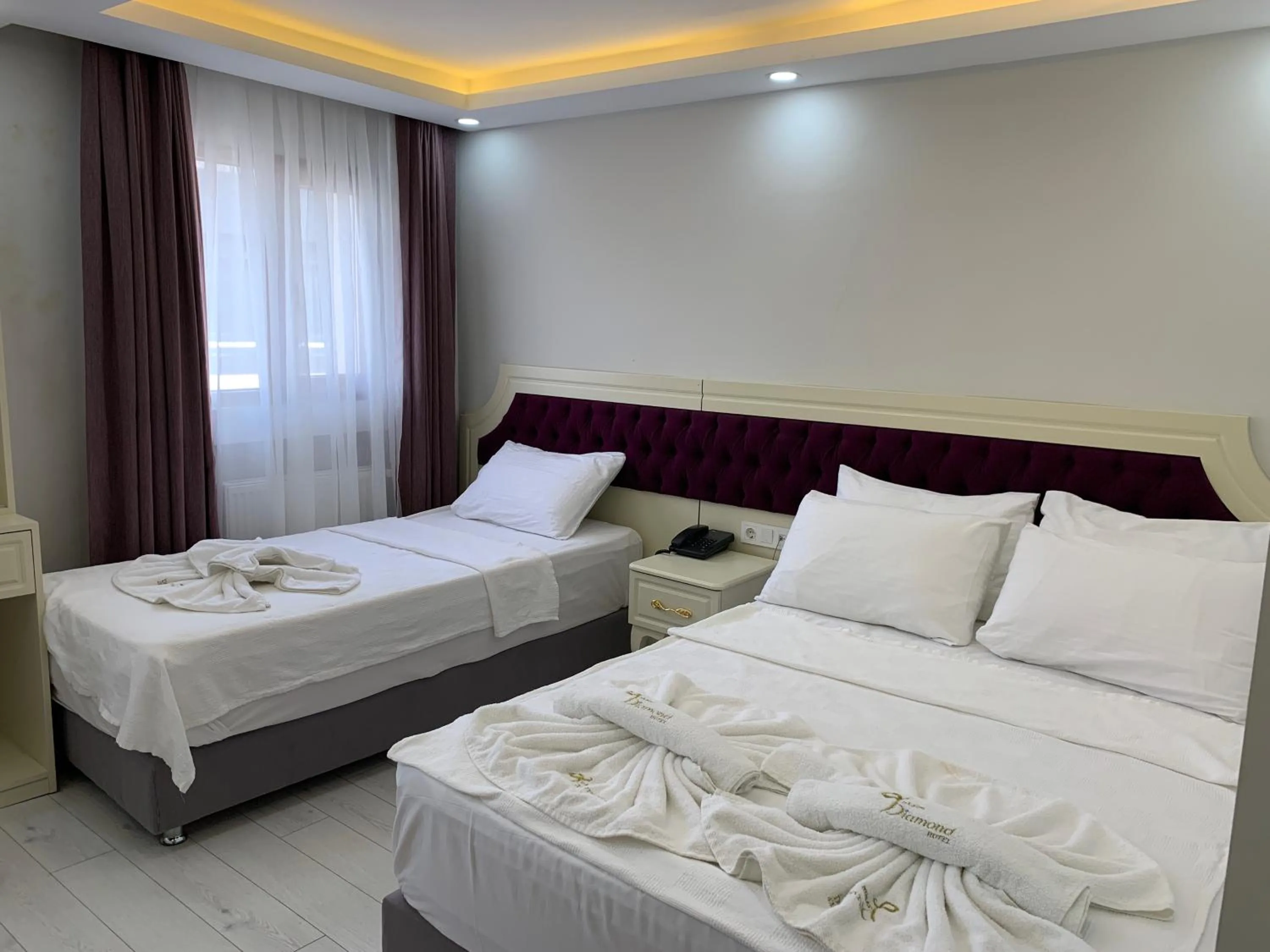 Bed in taksim diamond hotel