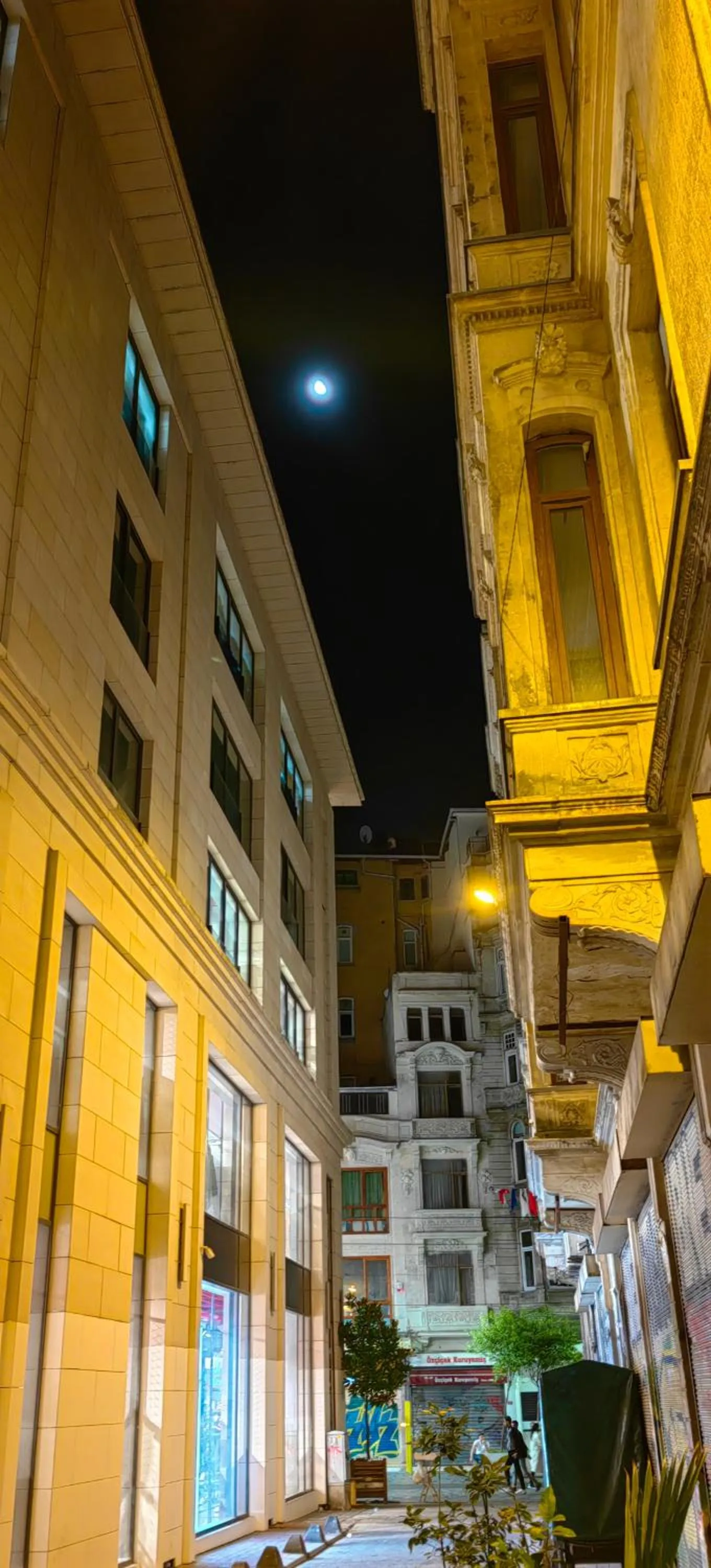 Night in taksim diamond hotel