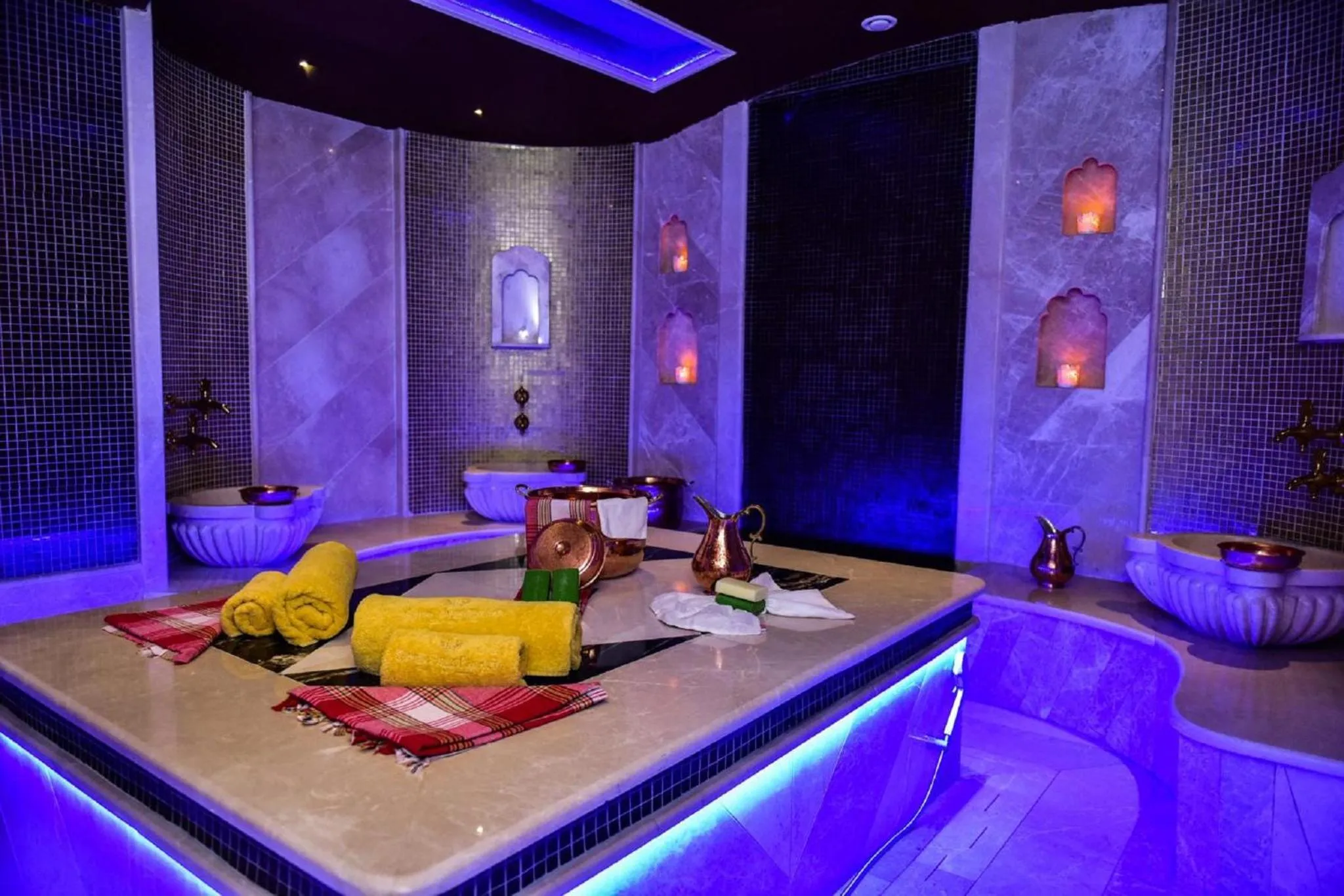 Massage in Seven Hills Palace & Spa