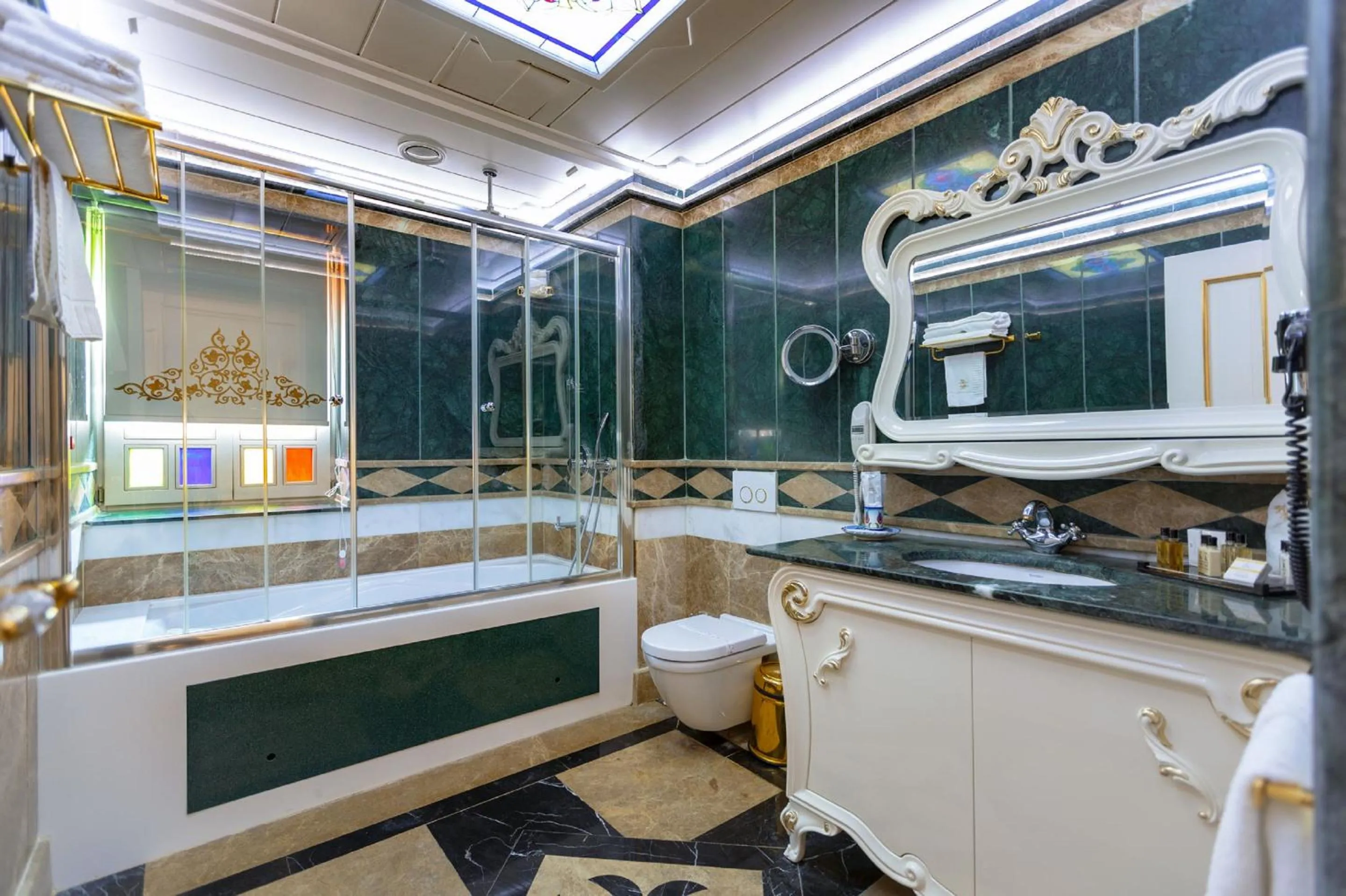 Shower in Seven Hills Palace & Spa