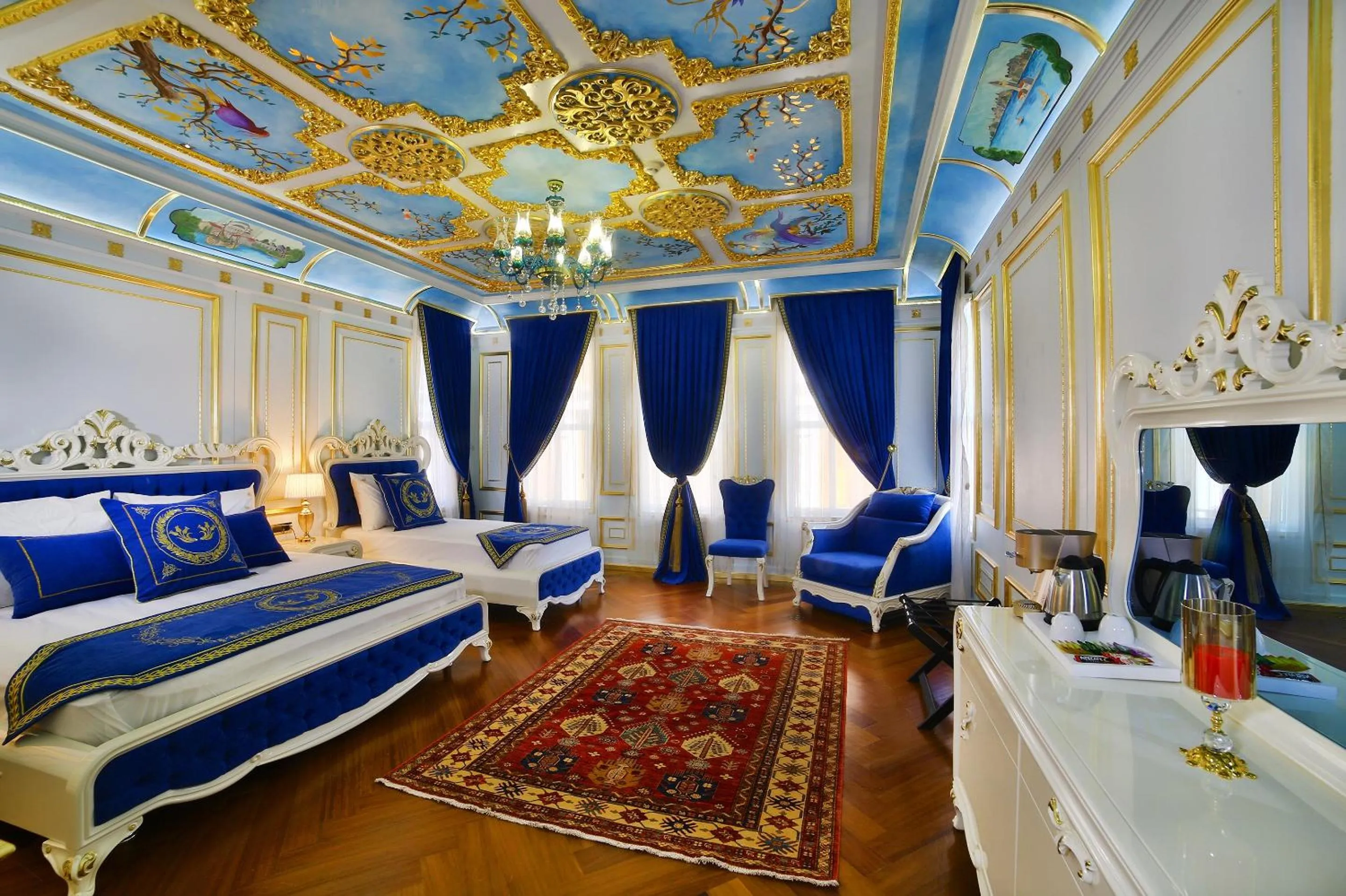 Photo of the whole room, Bed in Seven Hills Palace & Spa