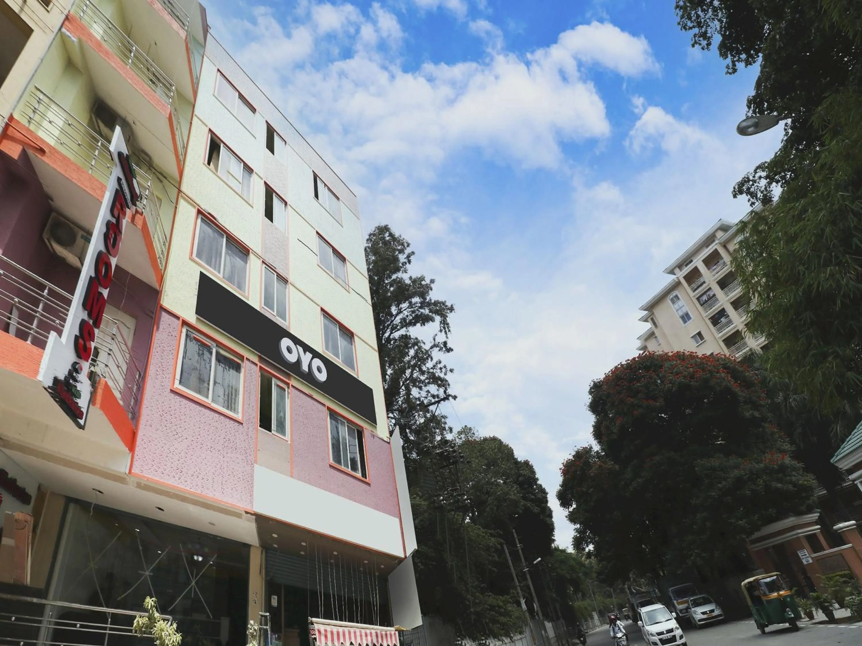 Facade/entrance in Collection O Tiara Near Christ university