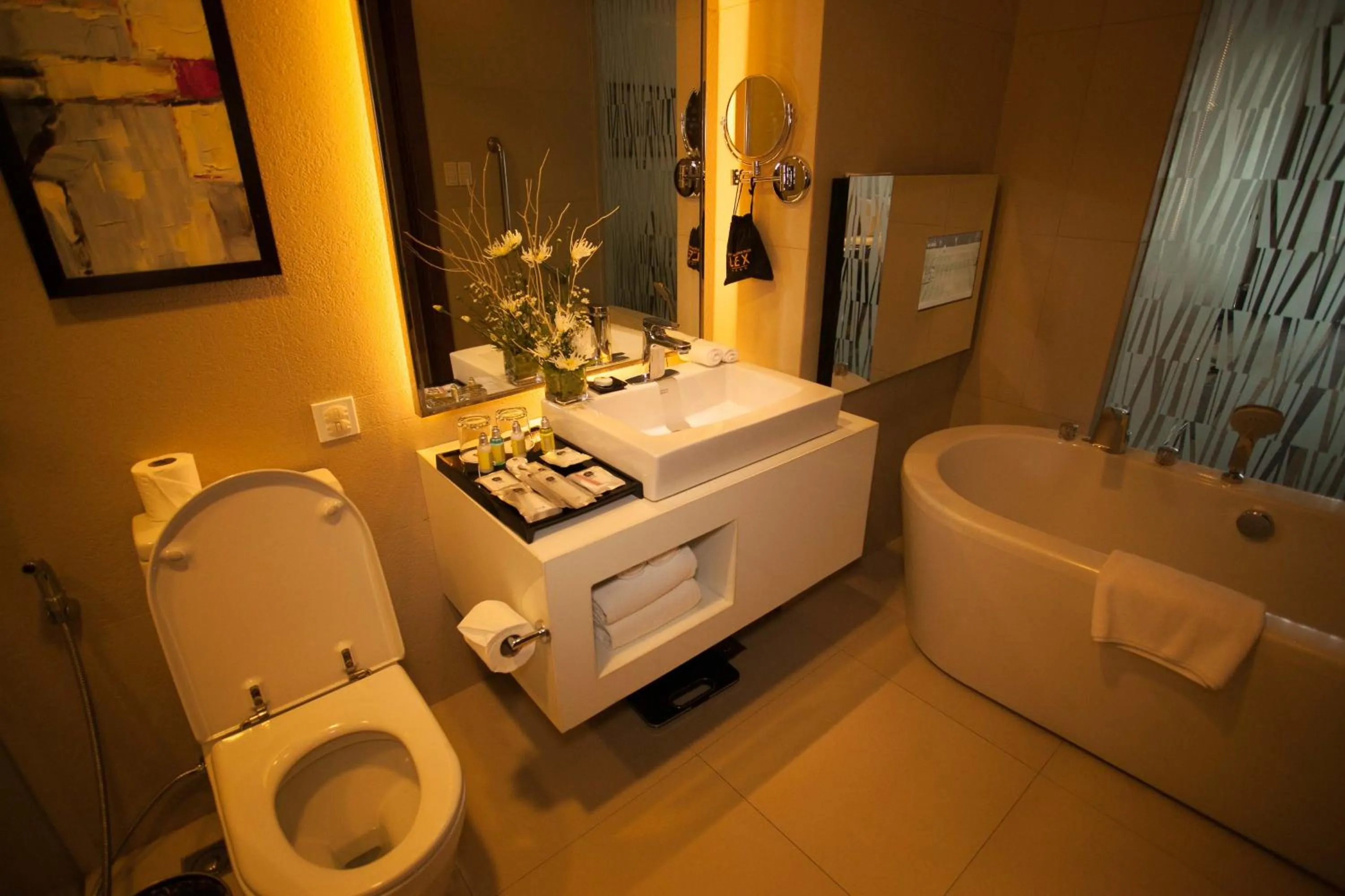 Bathroom in Lex Hotel Cebu