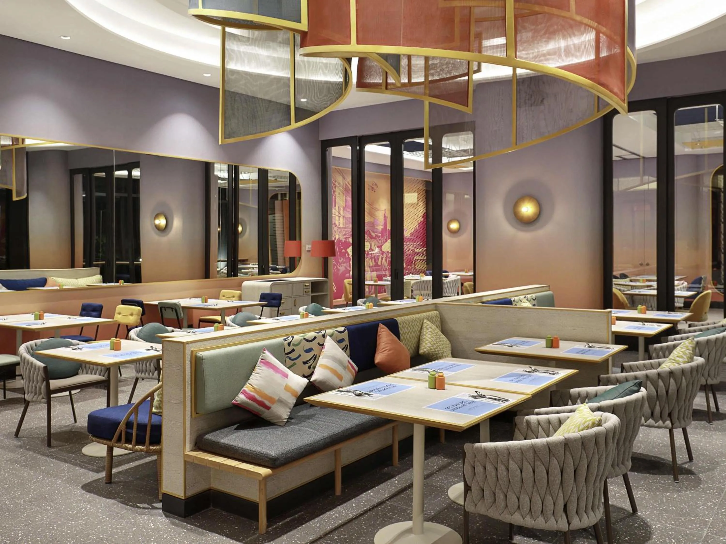 Restaurant/places to eat in ibis Styles Jakarta Tanah Abang