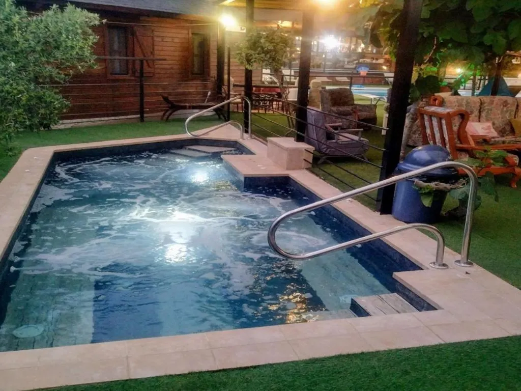 Massage in Posada Rural SPA Granja LA TEJERA de Lozoya