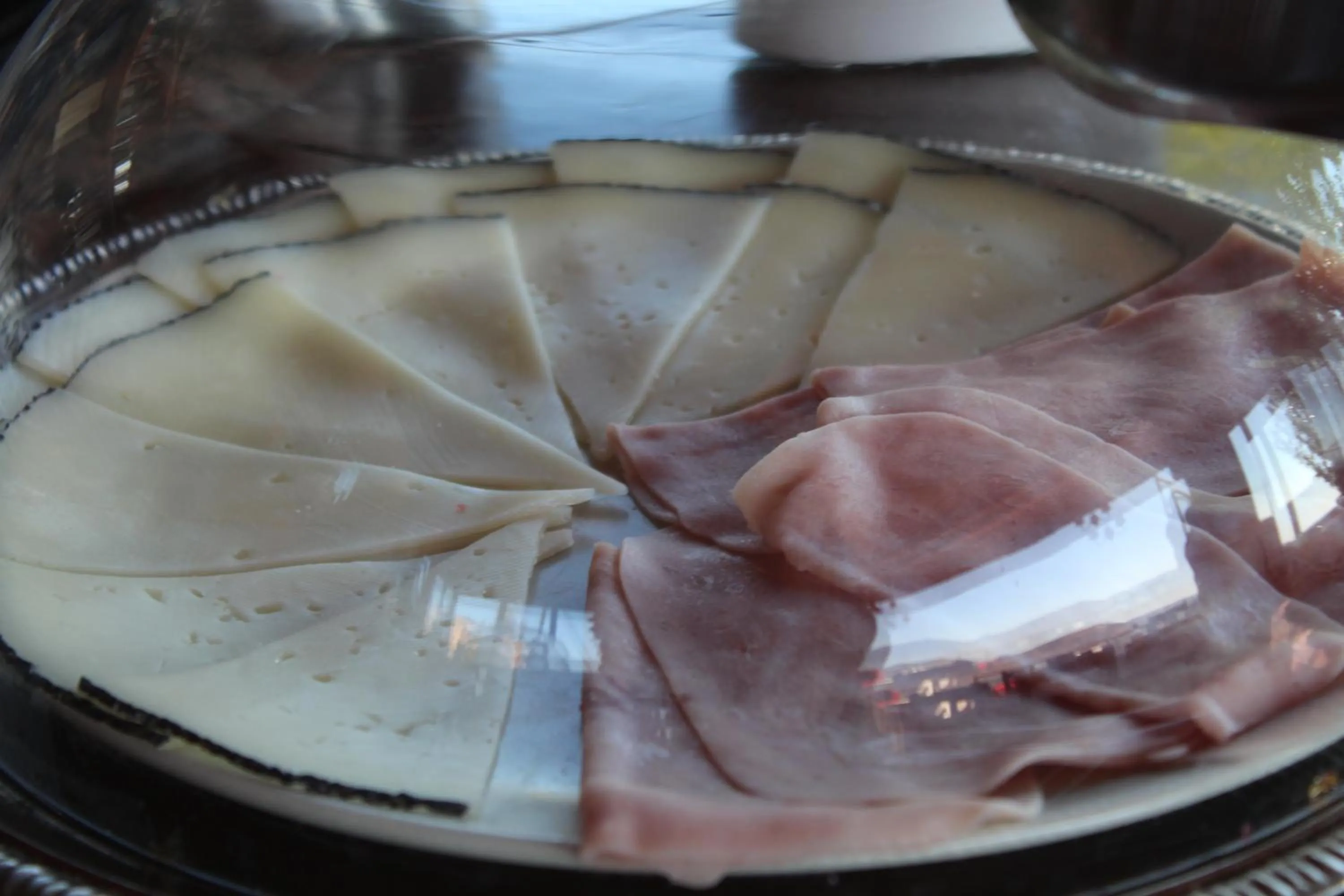 Breakfast in Posada Rural SPA Granja LA TEJERA de Lozoya