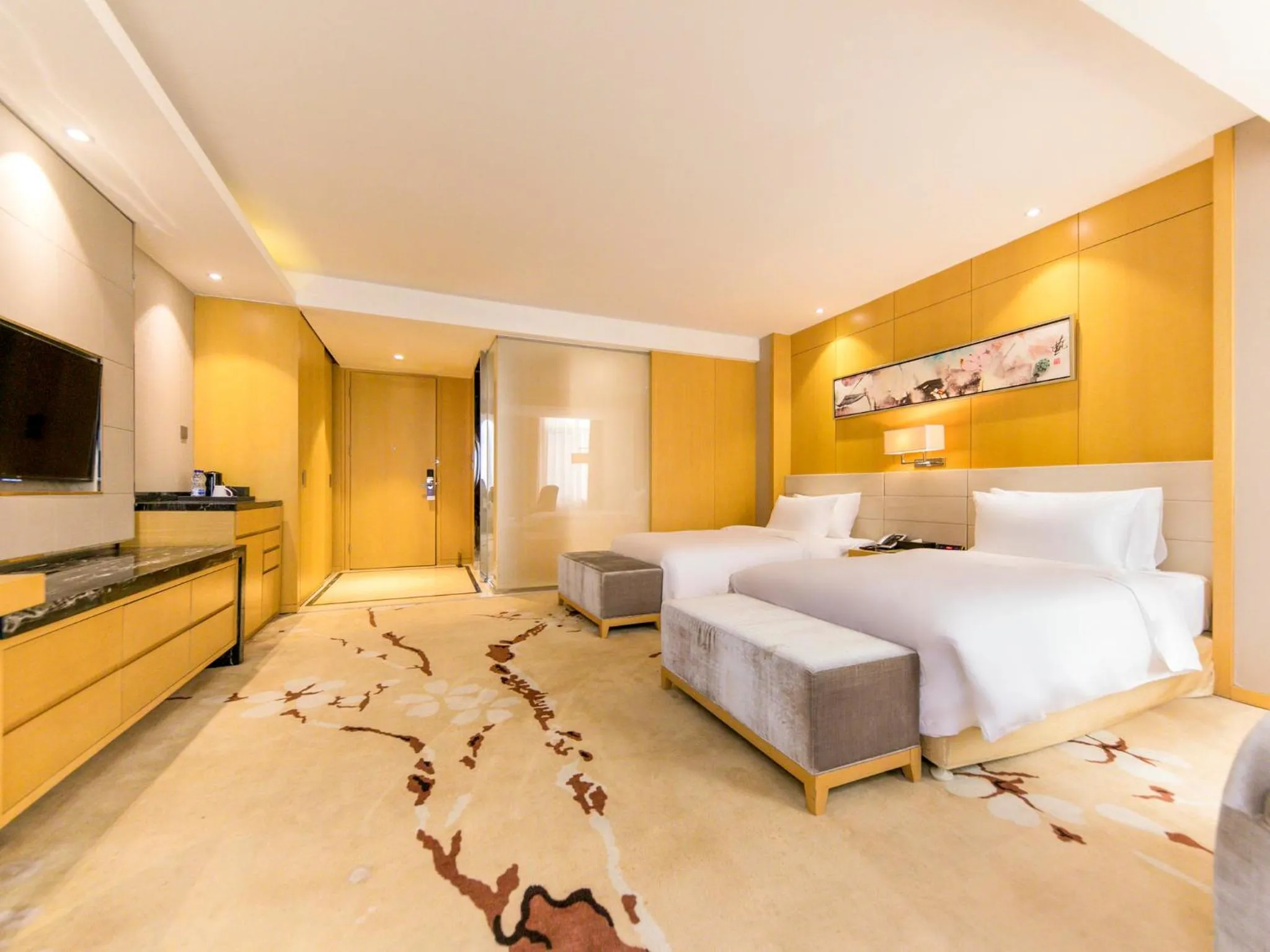 Bed in Mercure Beijing Chang An West