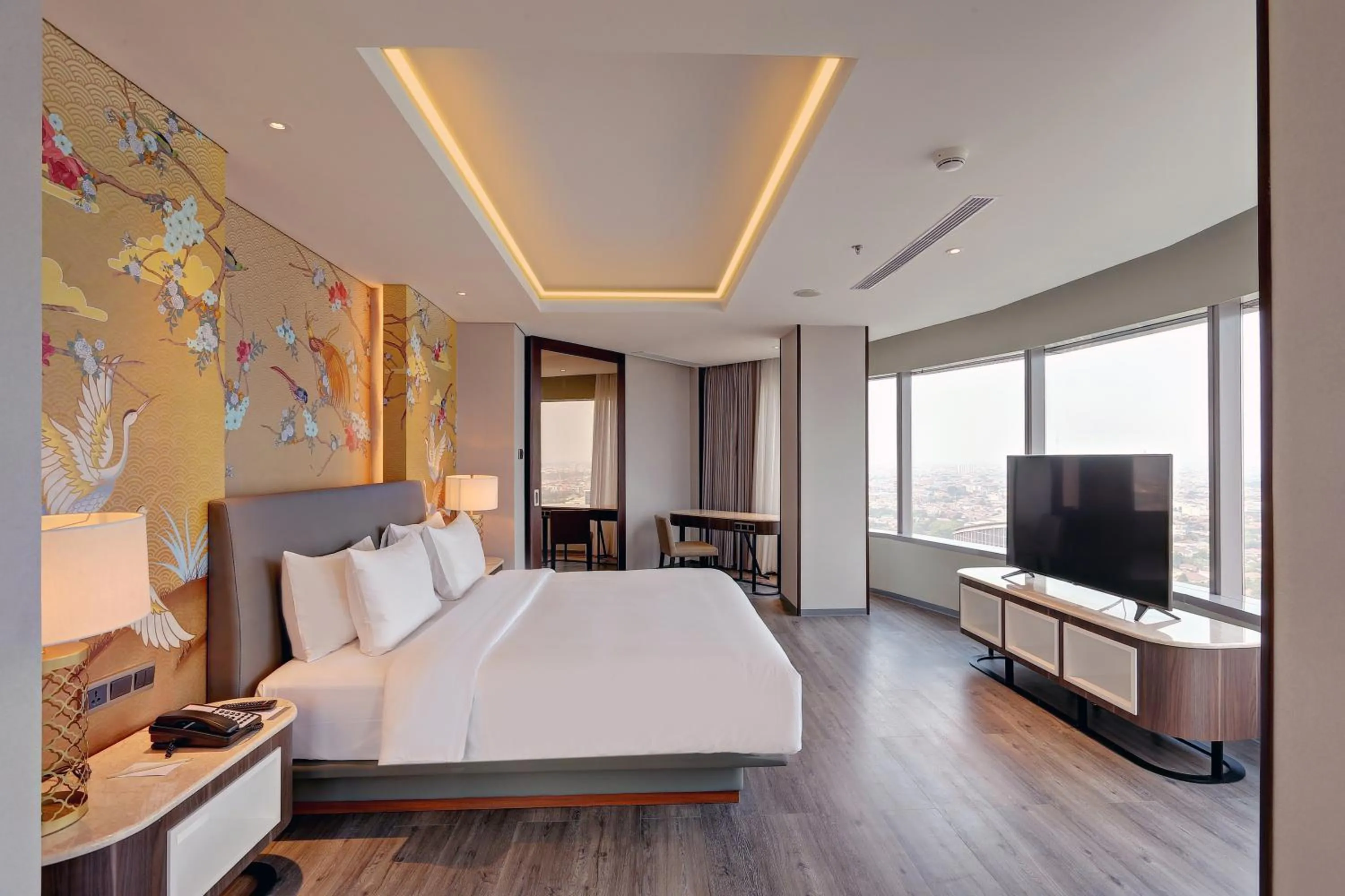 Bed in Mercure Jakarta Gatot Subroto