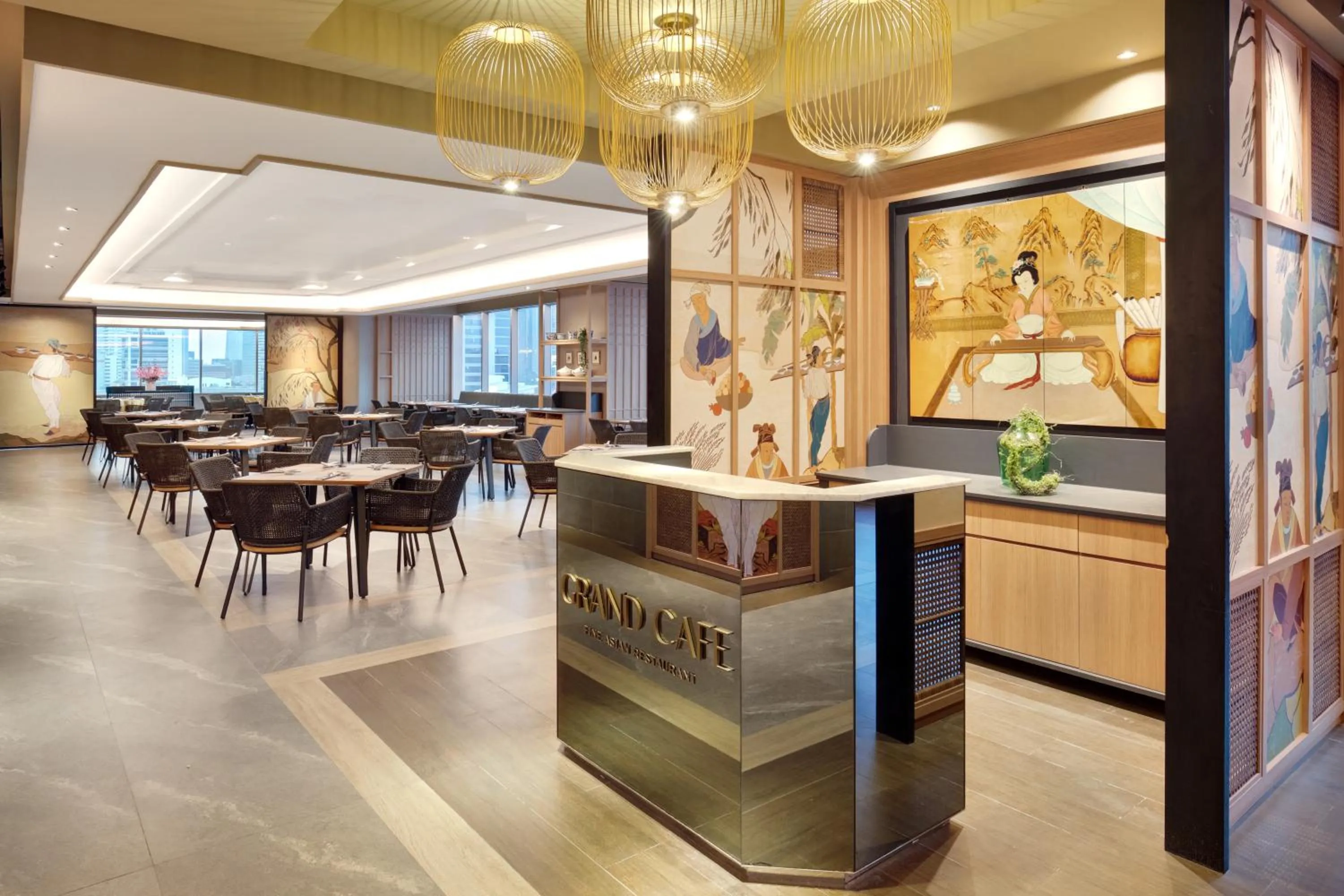 Restaurant/places to eat in Mercure Jakarta Gatot Subroto