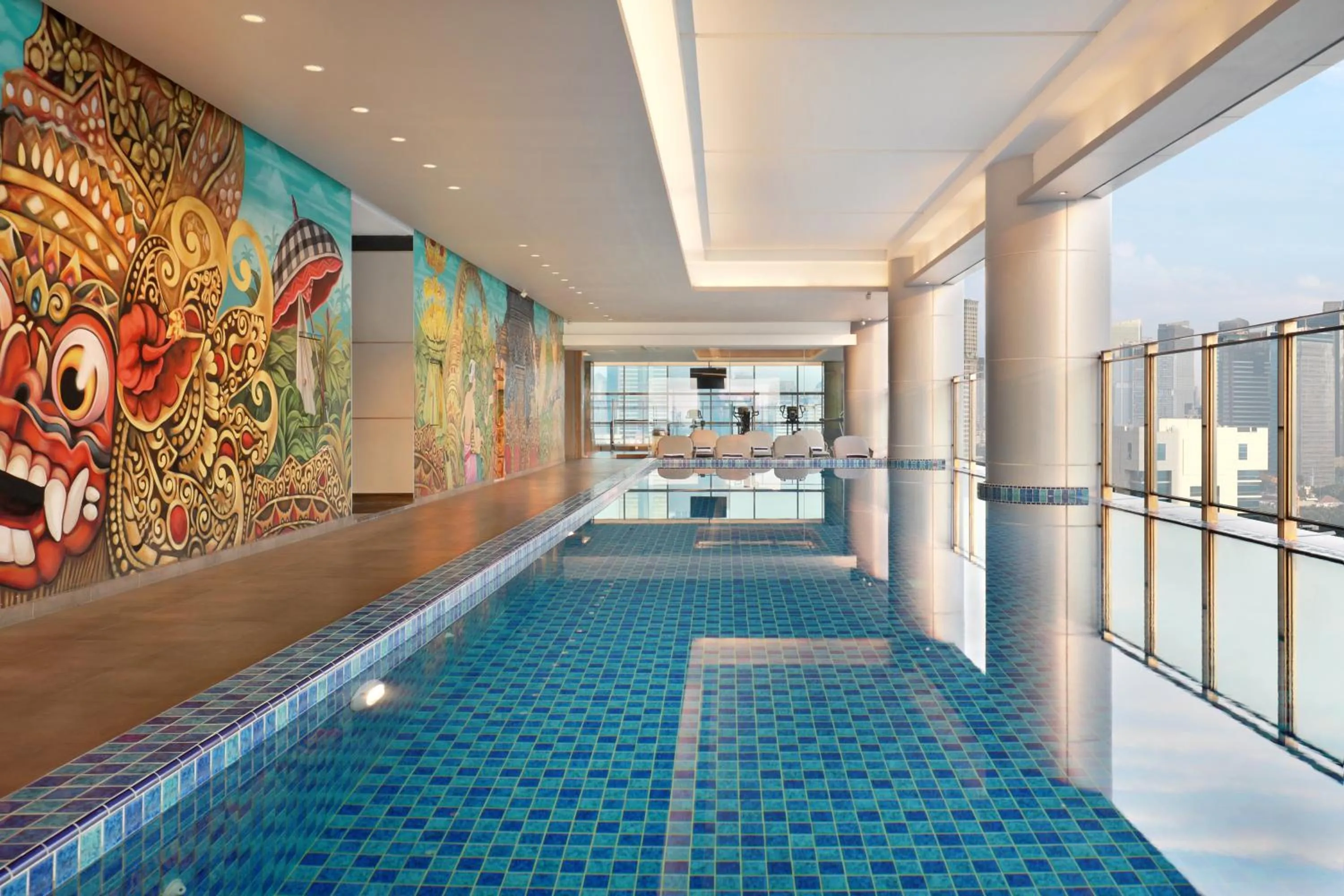 Swimming pool in Mercure Jakarta Gatot Subroto
