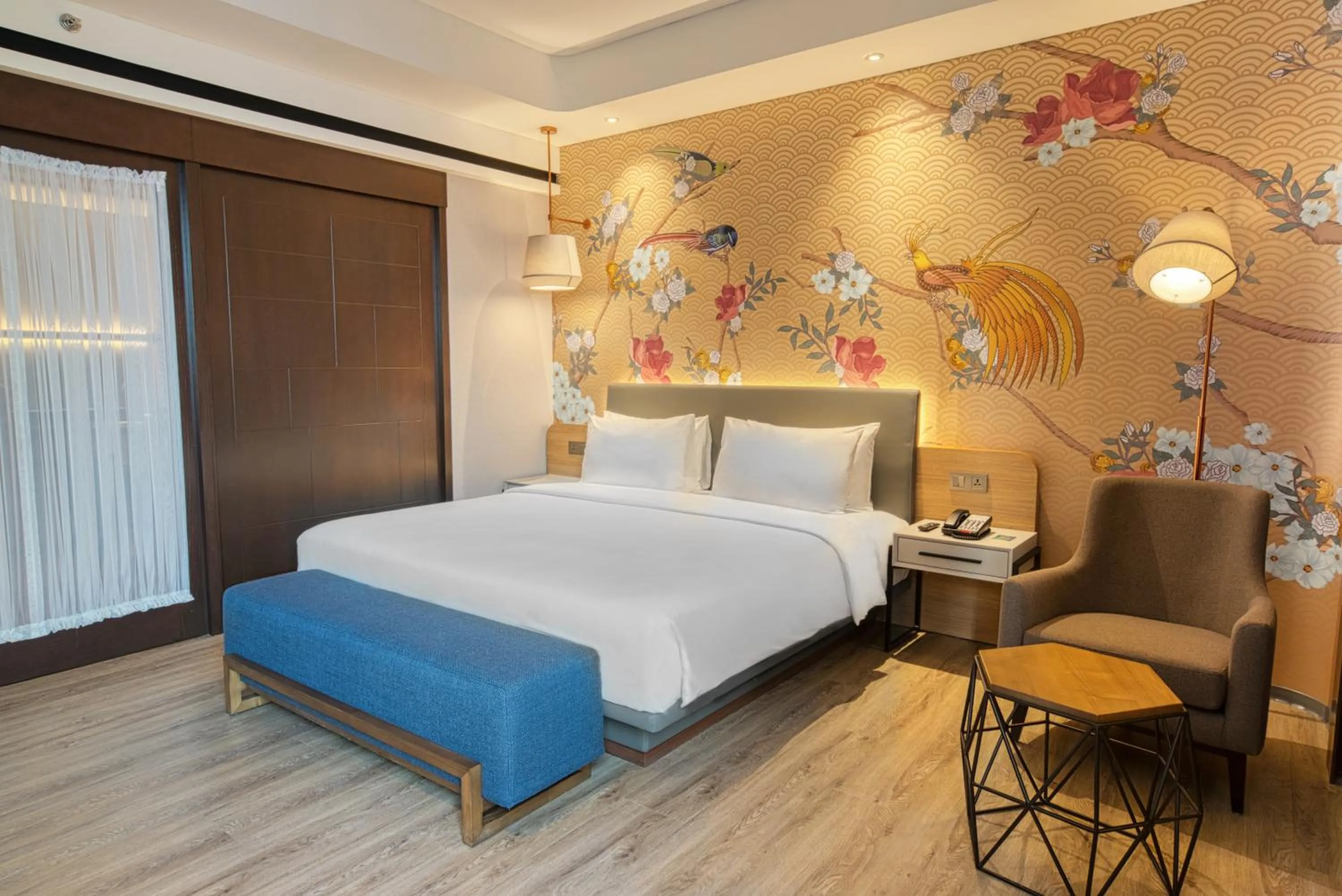 Bed in Mercure Jakarta Gatot Subroto