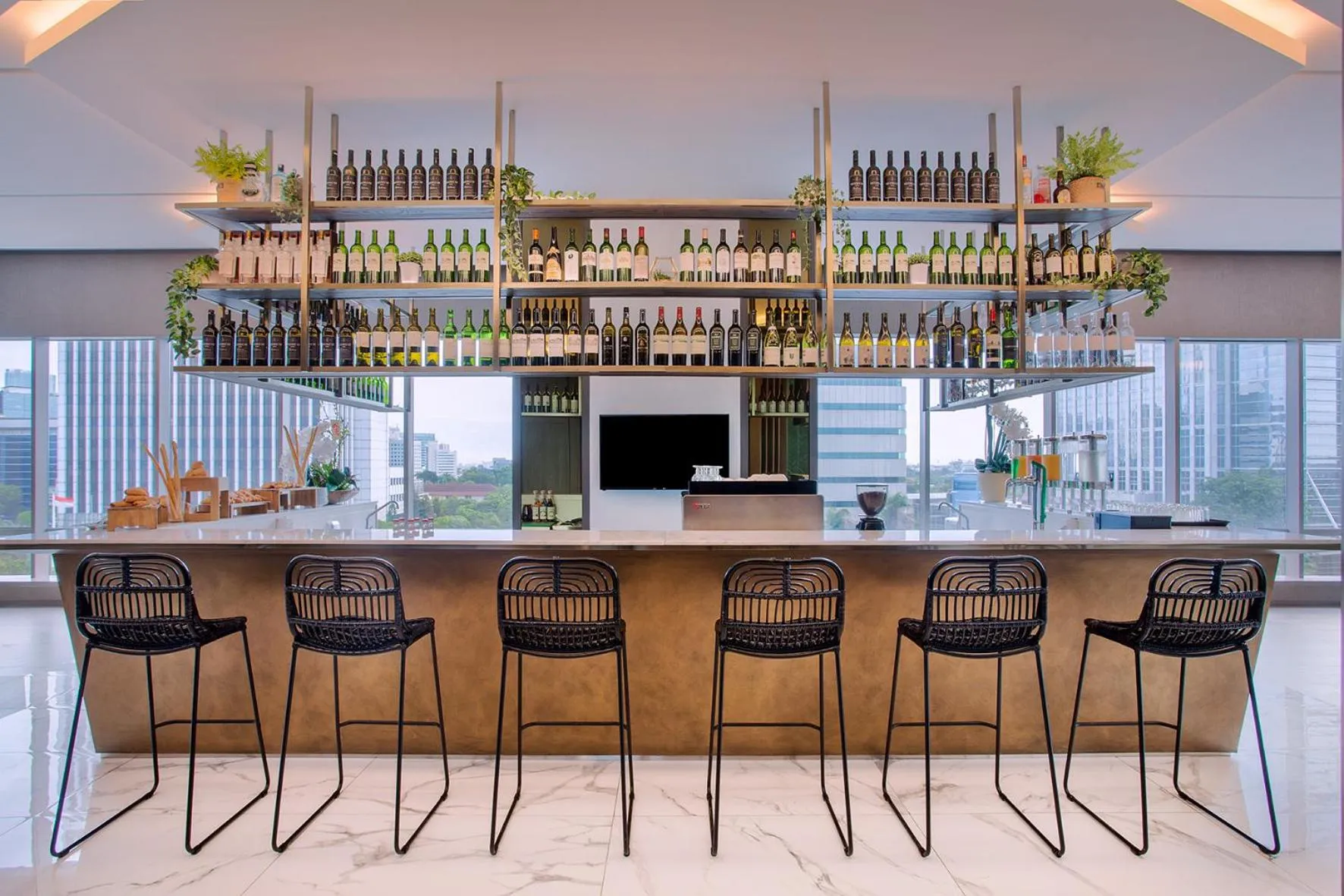 Lounge or bar in Mercure Jakarta Gatot Subroto