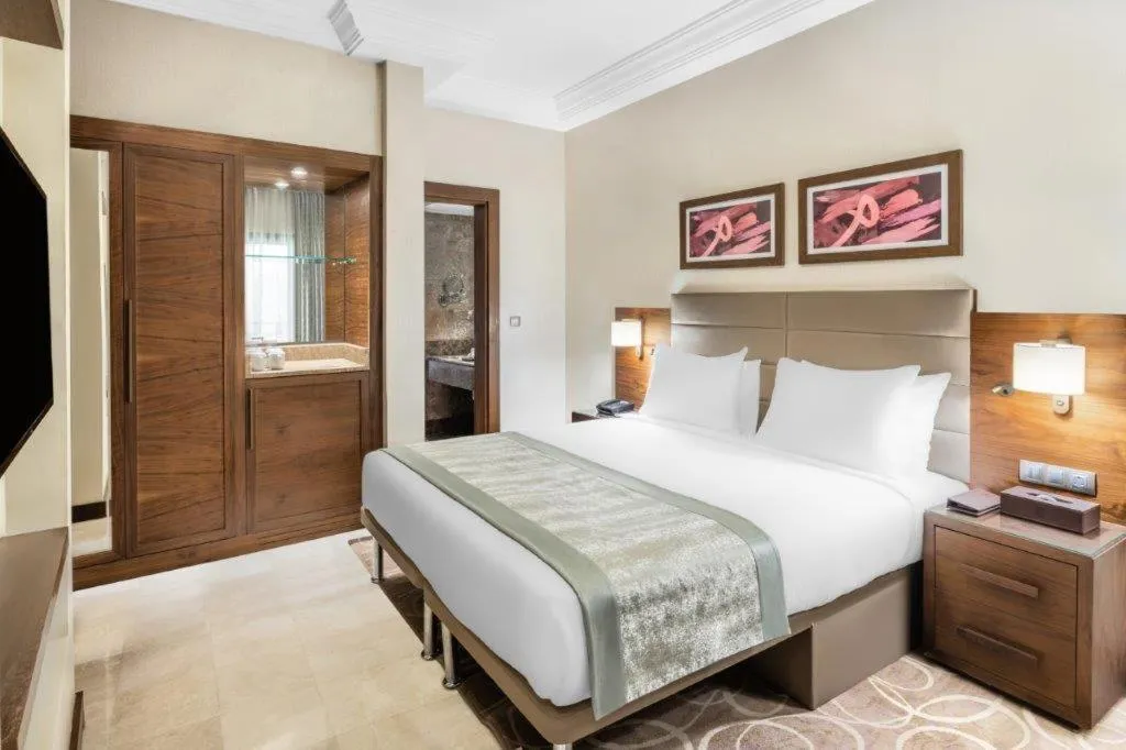 Bed in Copthorne Makkah Al Naseem