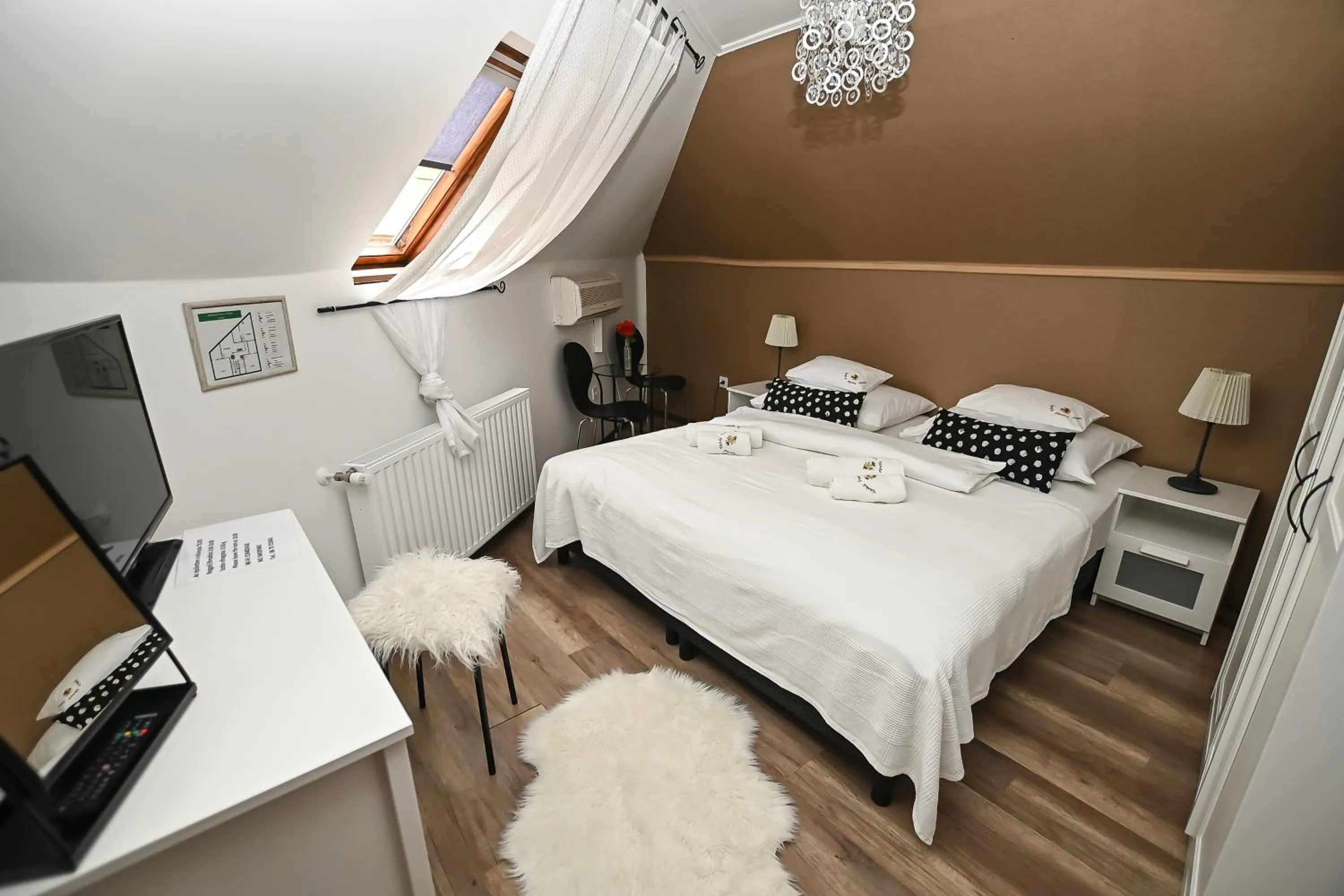 Bed in Vaskó Panzió Borpince