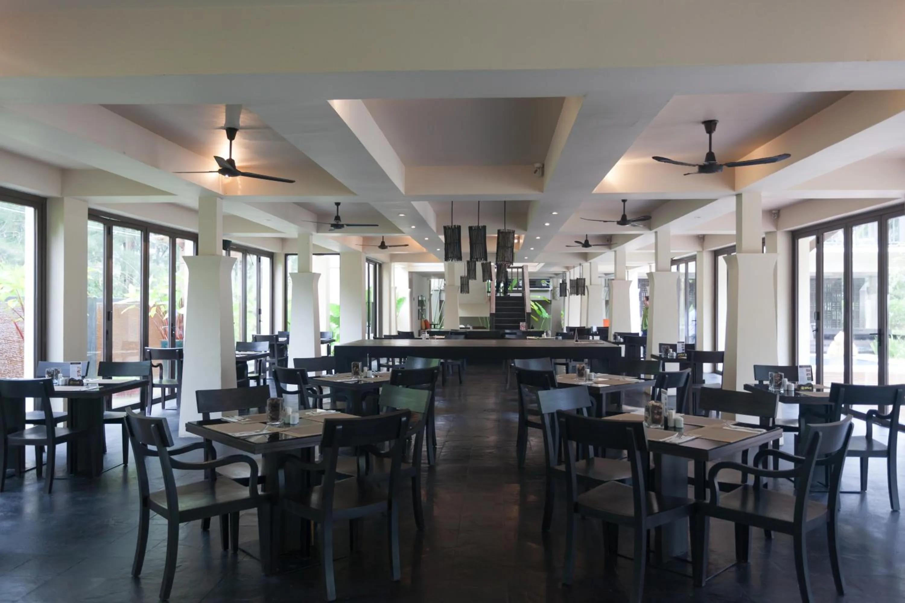 Restaurant/places to eat in Grand Southsea Khaolak Beach Resort