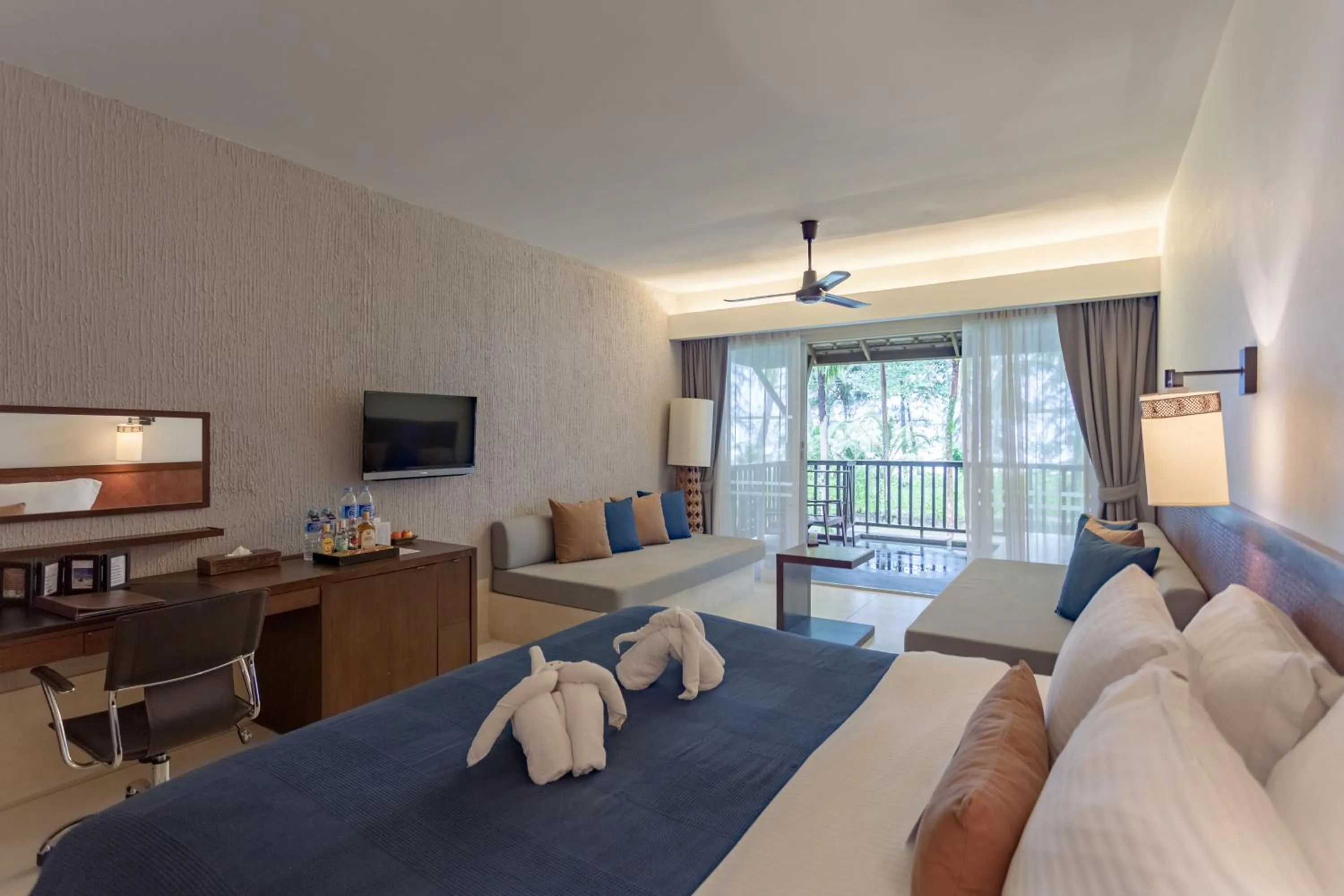 Bedroom, Bed in Grand Southsea Khaolak Beach Resort