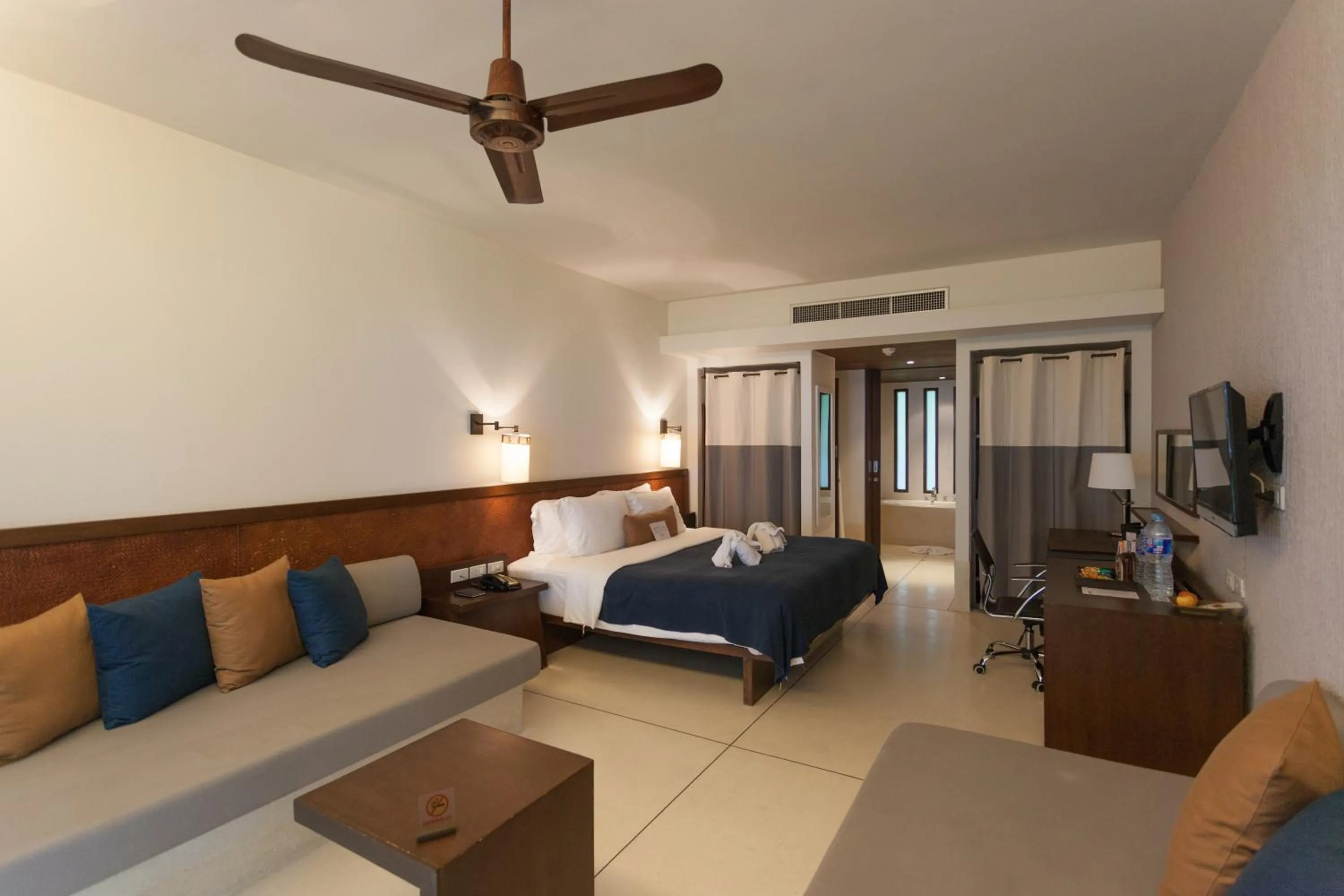 Bedroom, Bed in Grand Southsea Khaolak Beach Resort