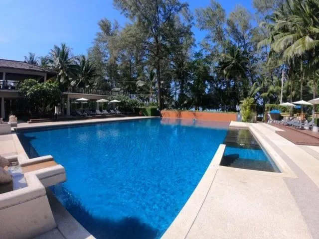 Swimming pool in Grand Southsea Khaolak Beach Resort