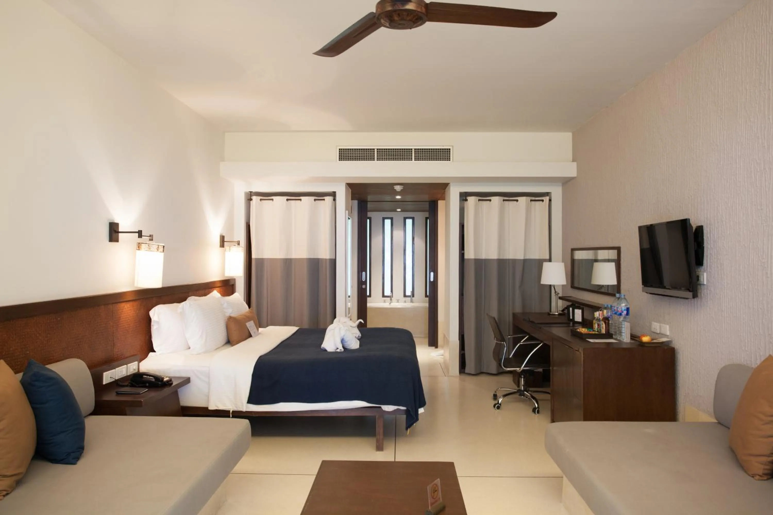 Bedroom, Bed in Grand Southsea Khaolak Beach Resort