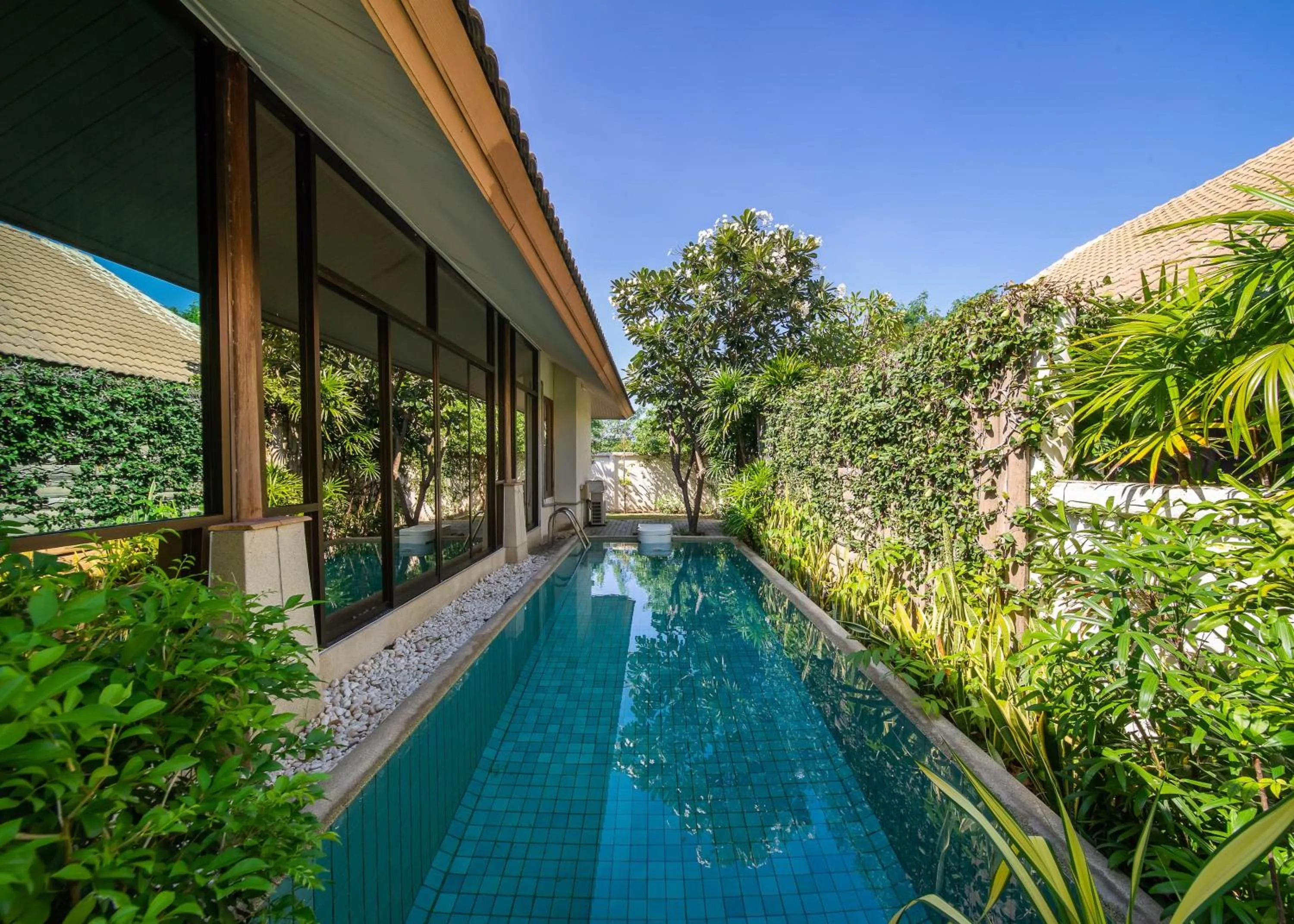 Swimming pool in Blu Marine Hua Hin Resort and Villas