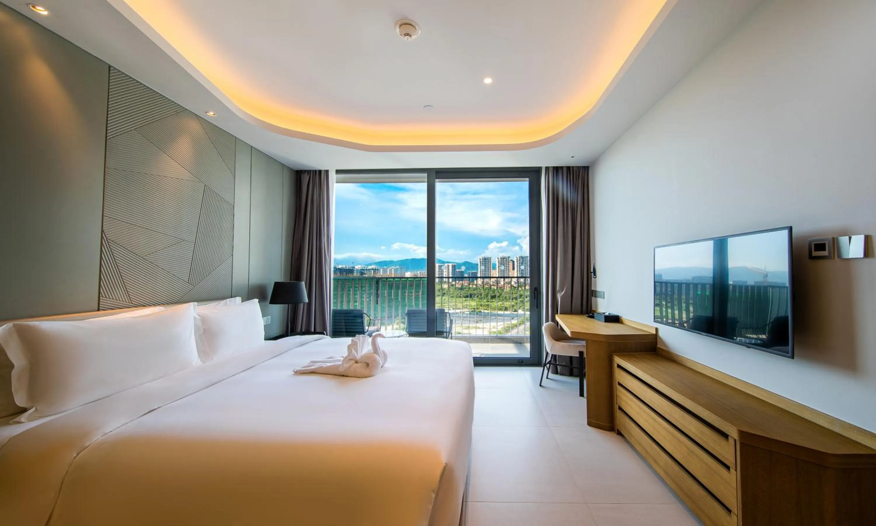 Garden view, Bed in Oakwood Apartments Sanya