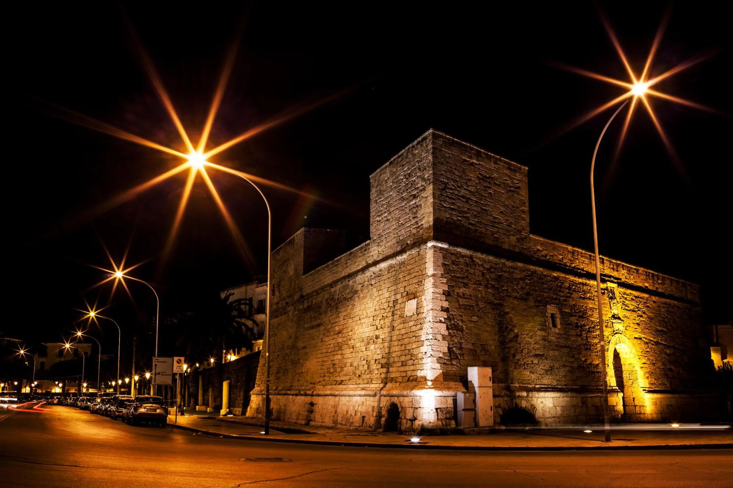 Nearby landmark in TRAVEL STATION Bedandbreakfast