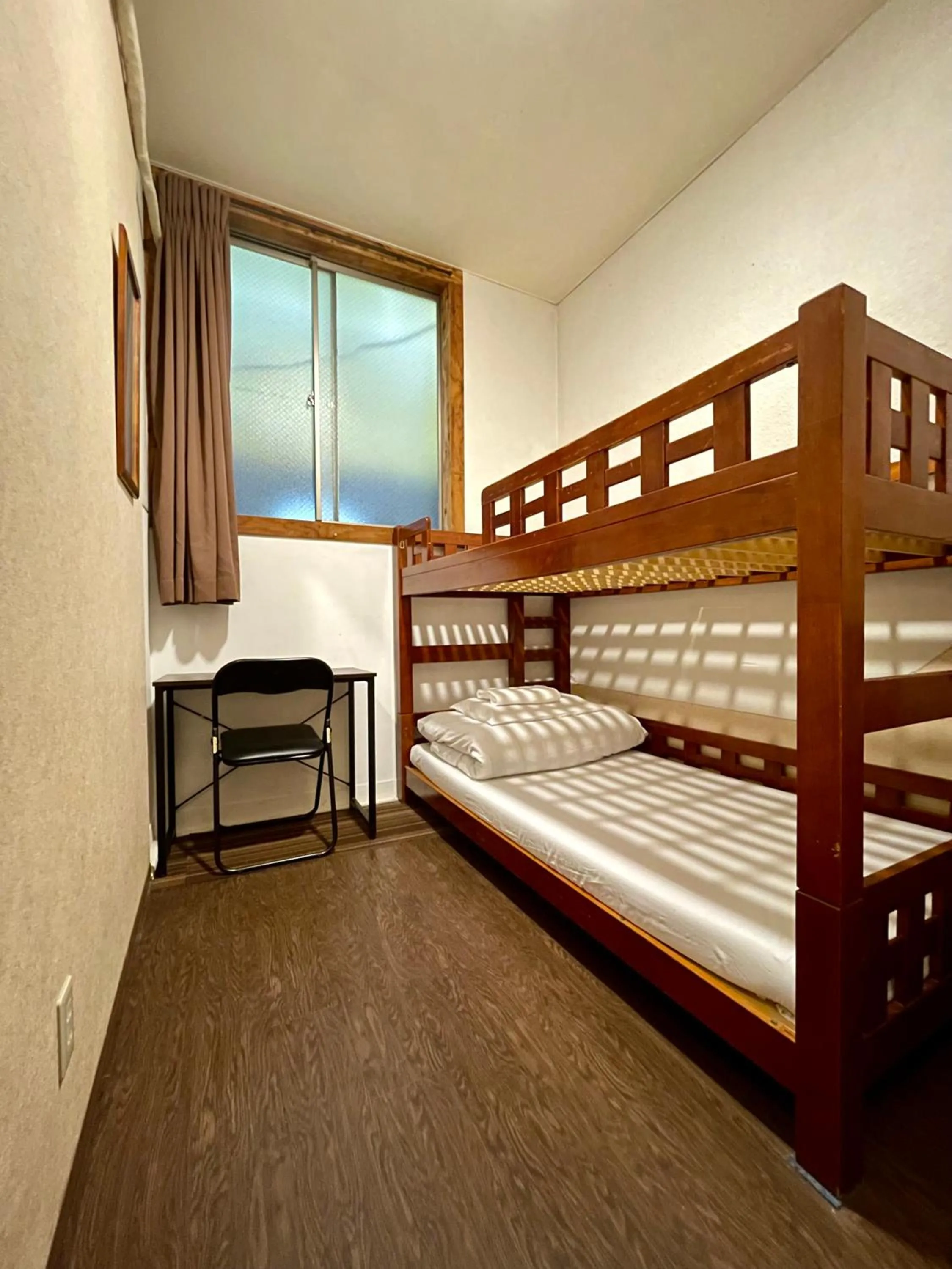 Photo of the whole room, Bed in Nomad Hostel East