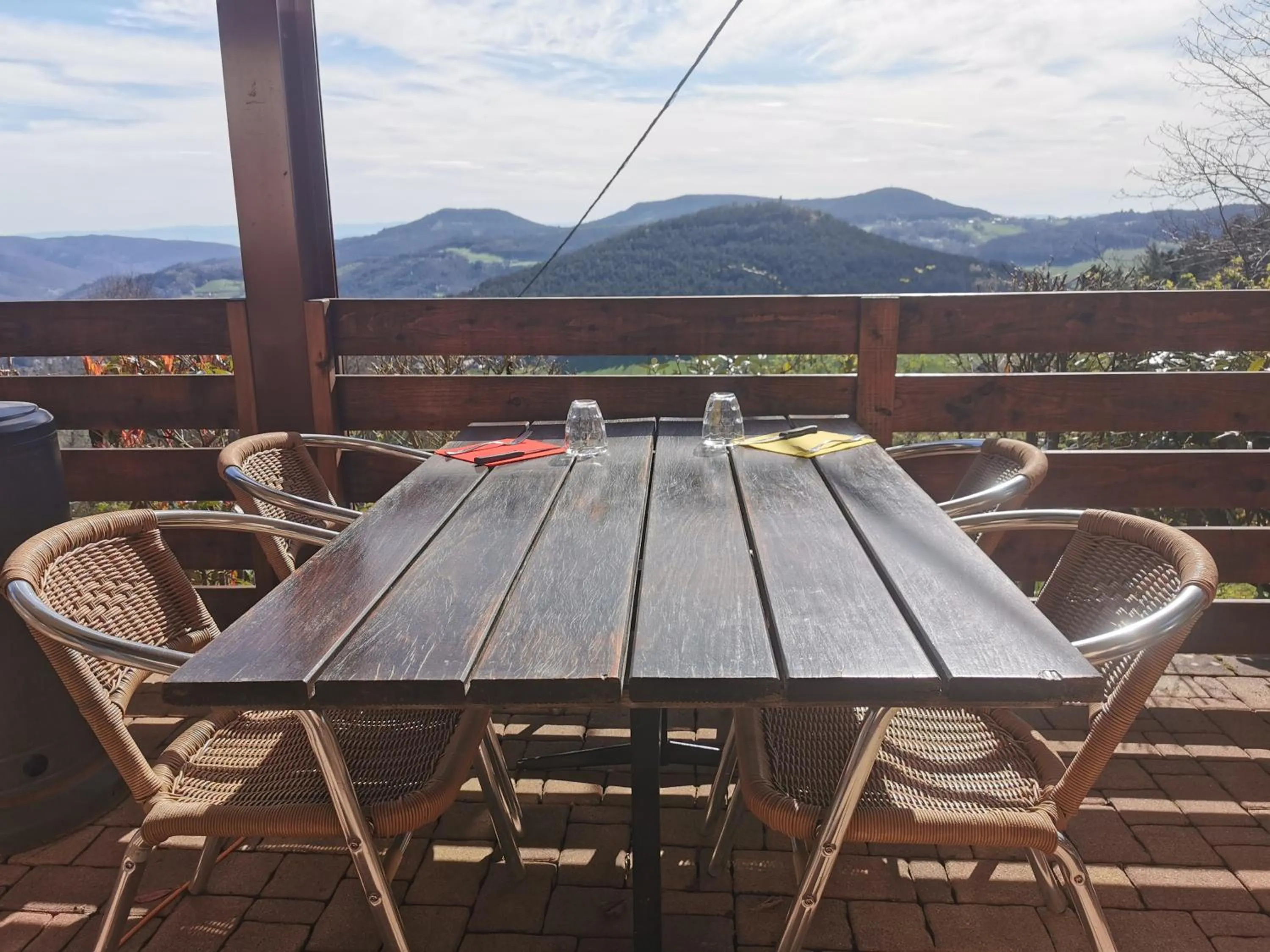 Balcony/Terrace in Le Bouton d'Or