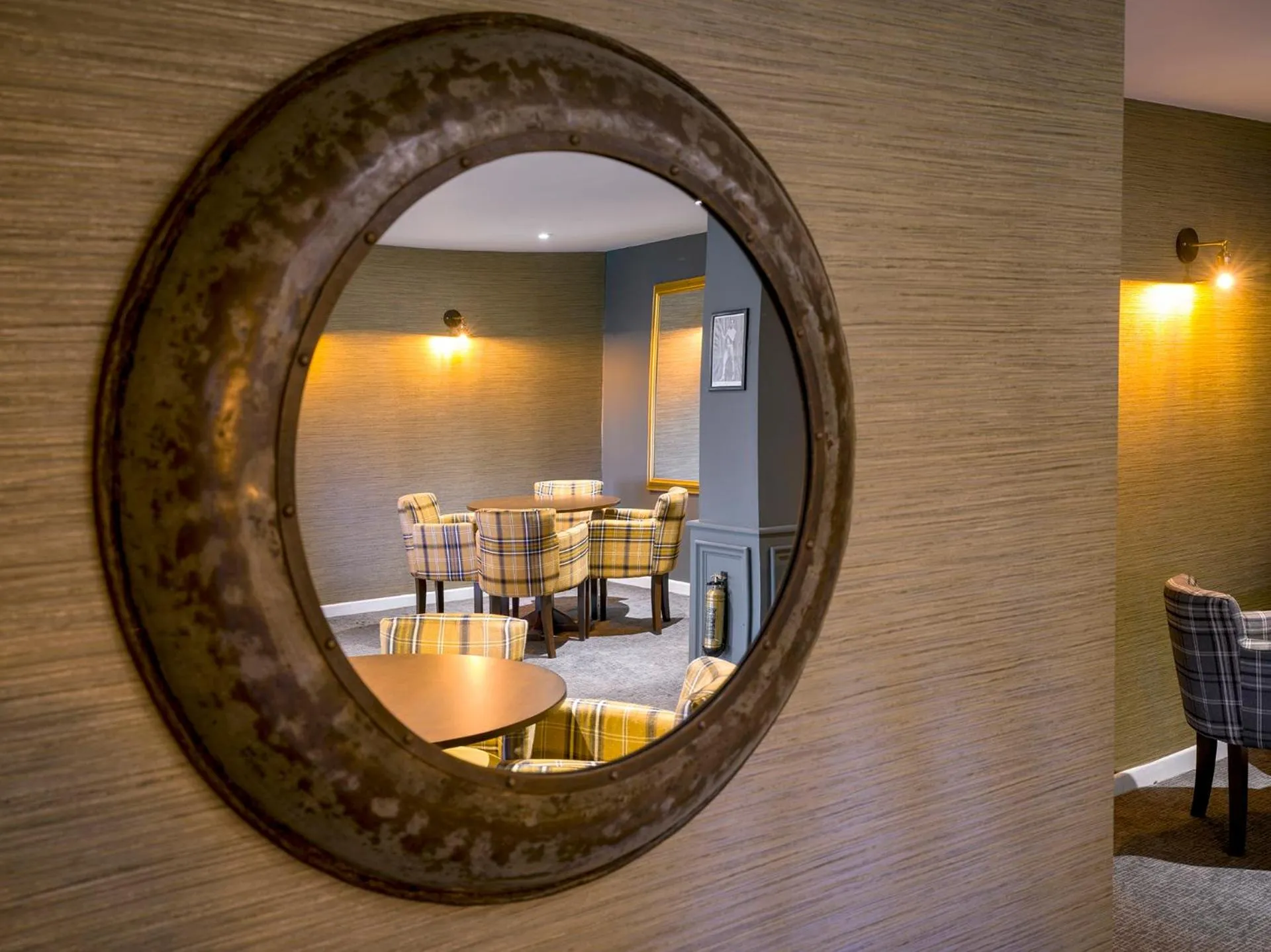 Dining area in The Bridge House; BW Signature Collection