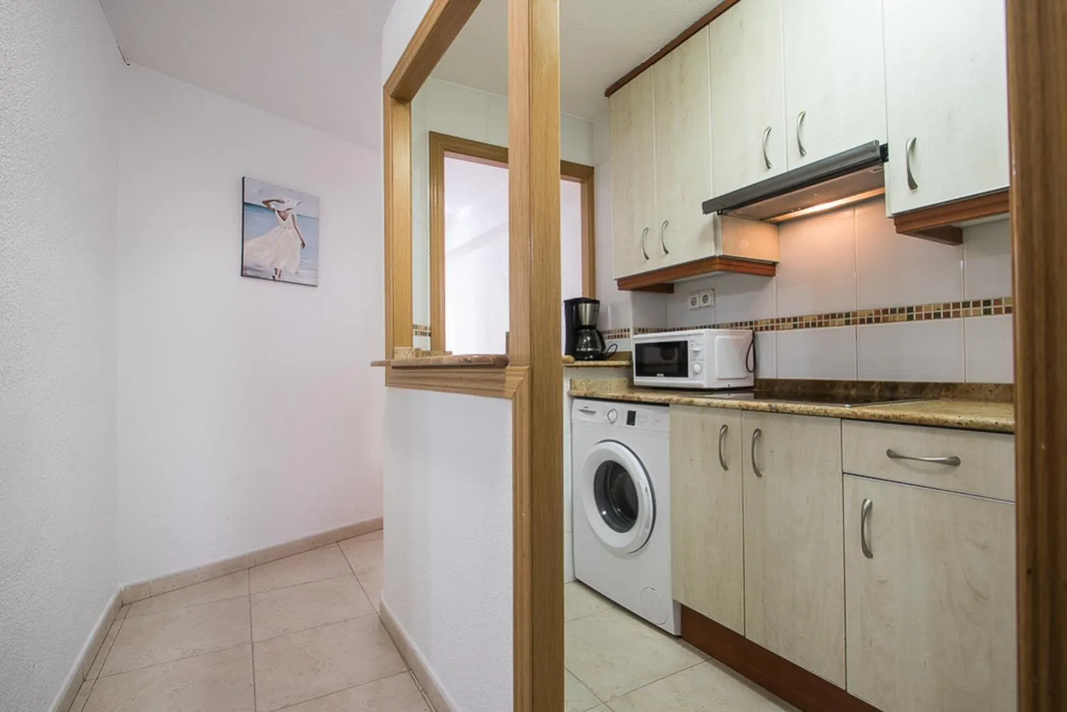 Kitchen or kitchenette in Apartamentos Las Carabelas