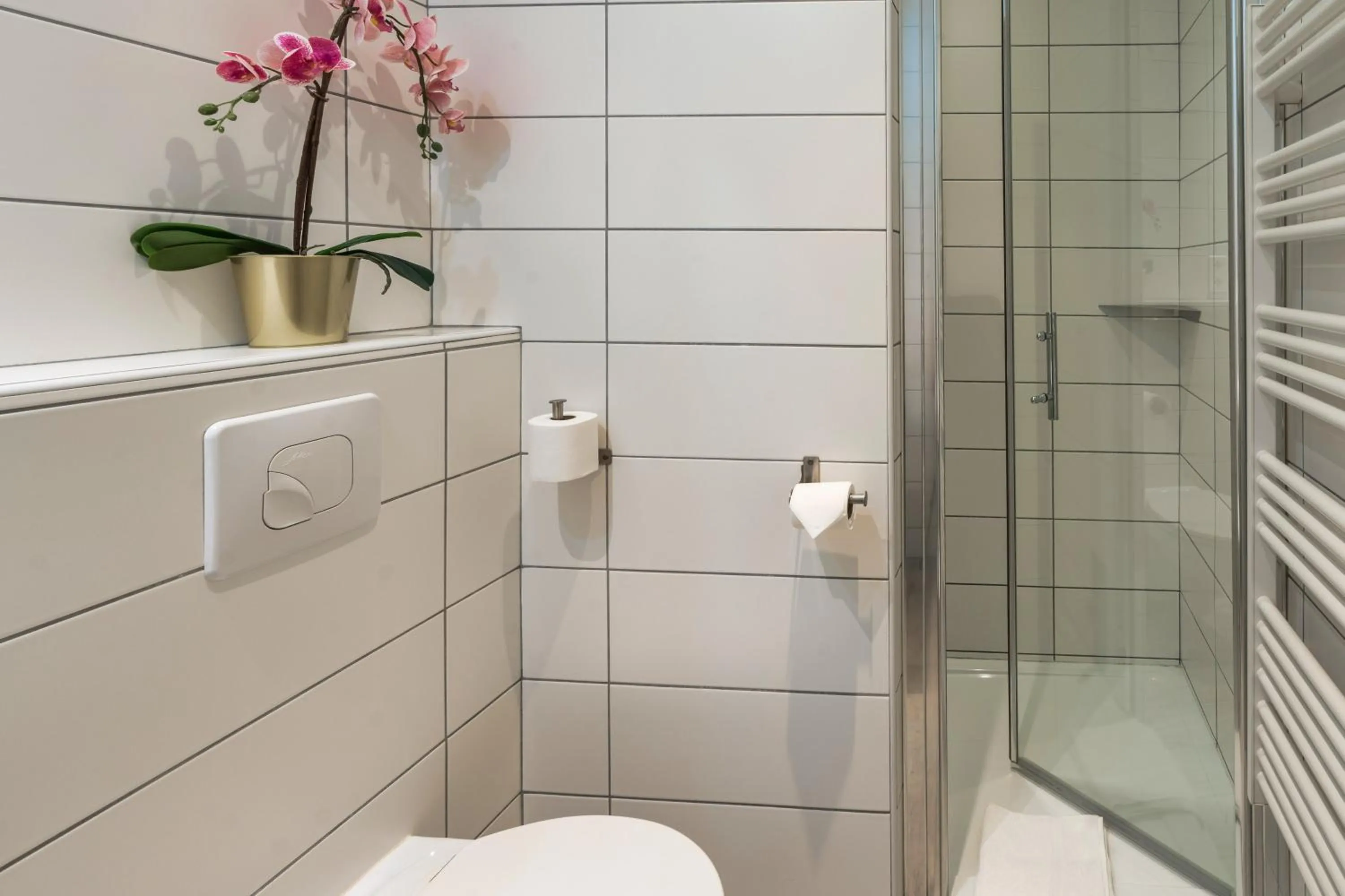 Bathroom in Garlande Hôtel Avignon Centre