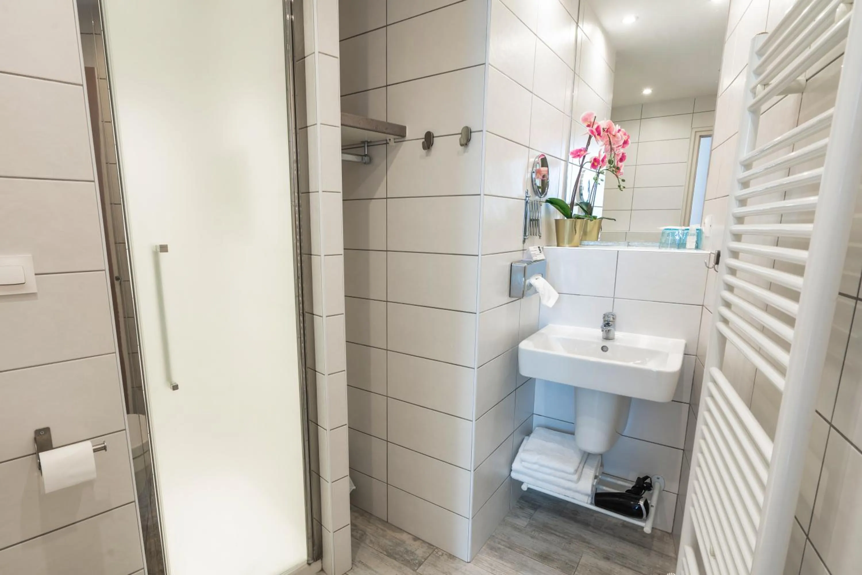 Bathroom in Garlande Hôtel Avignon Centre