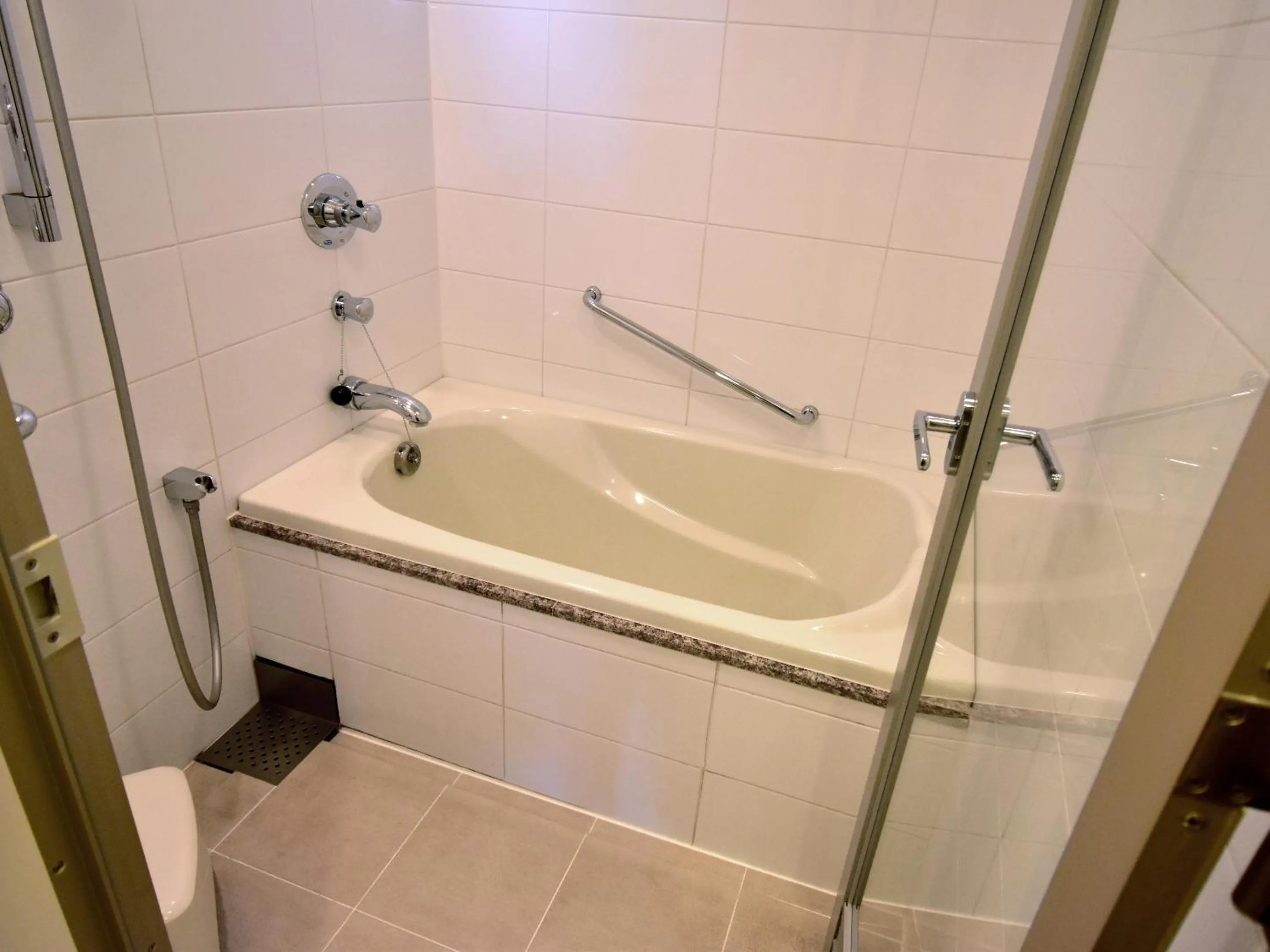 Photo of the whole room in Star Gate Hotel Kansai Airport