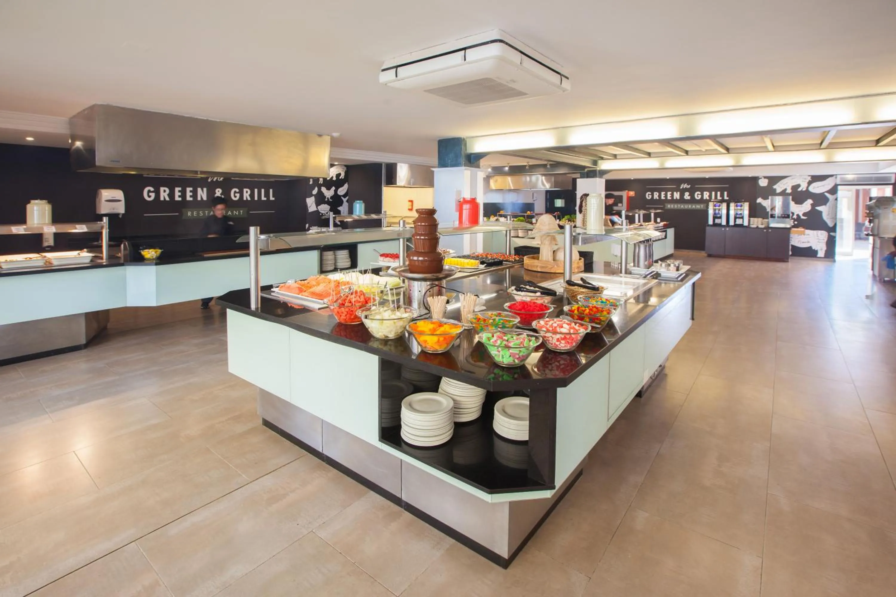 Restaurant/places to eat in Grupotel Alcudia Pins