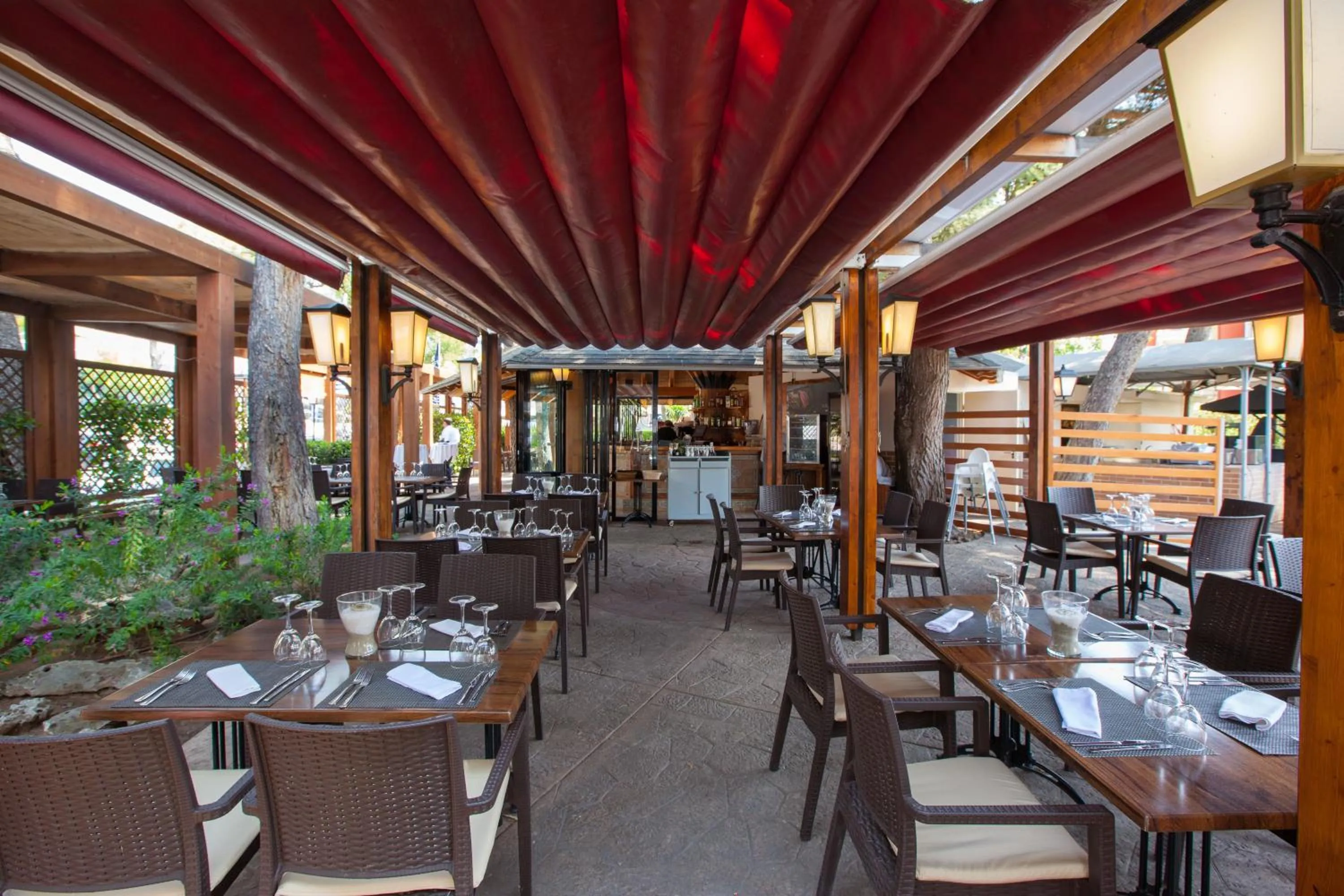 Restaurant/places to eat in Grupotel Alcudia Pins