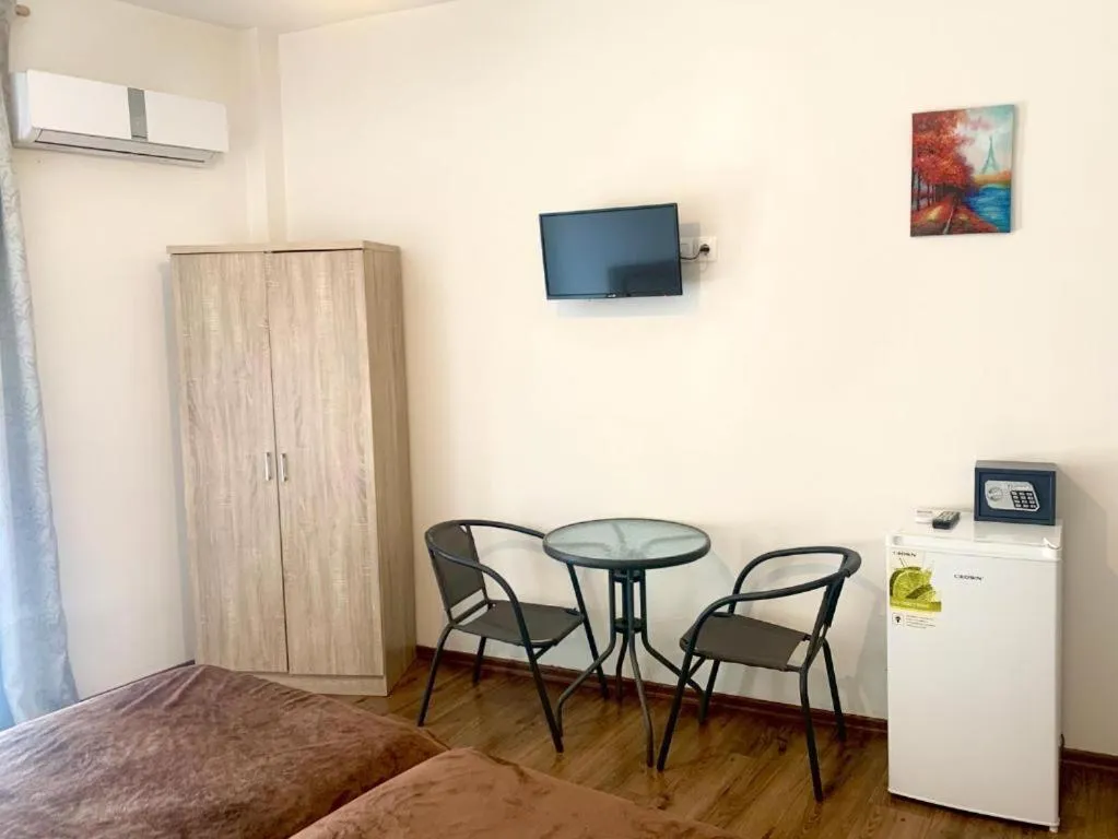 TV and multimedia in City Centre Stylish rooms