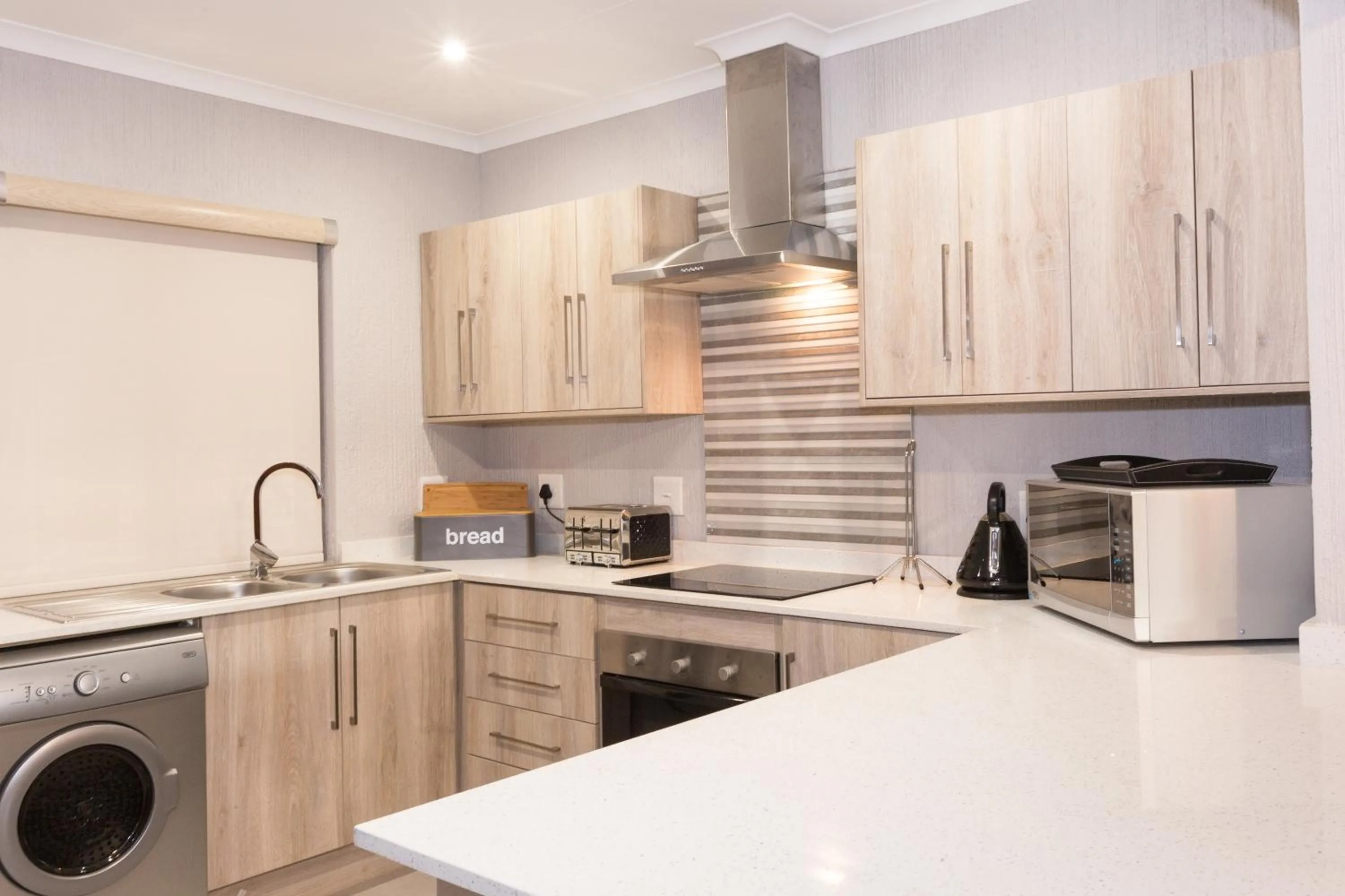 Kitchen or kitchenette in Kruger Park Lodge Unit No. 612