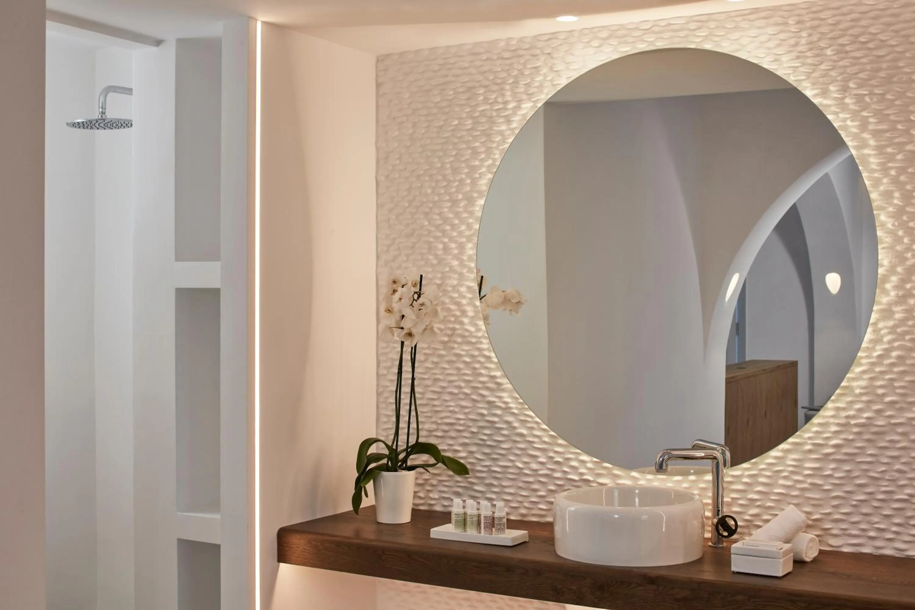 Bathroom in Nikki Beach Resort & Spa Santorini