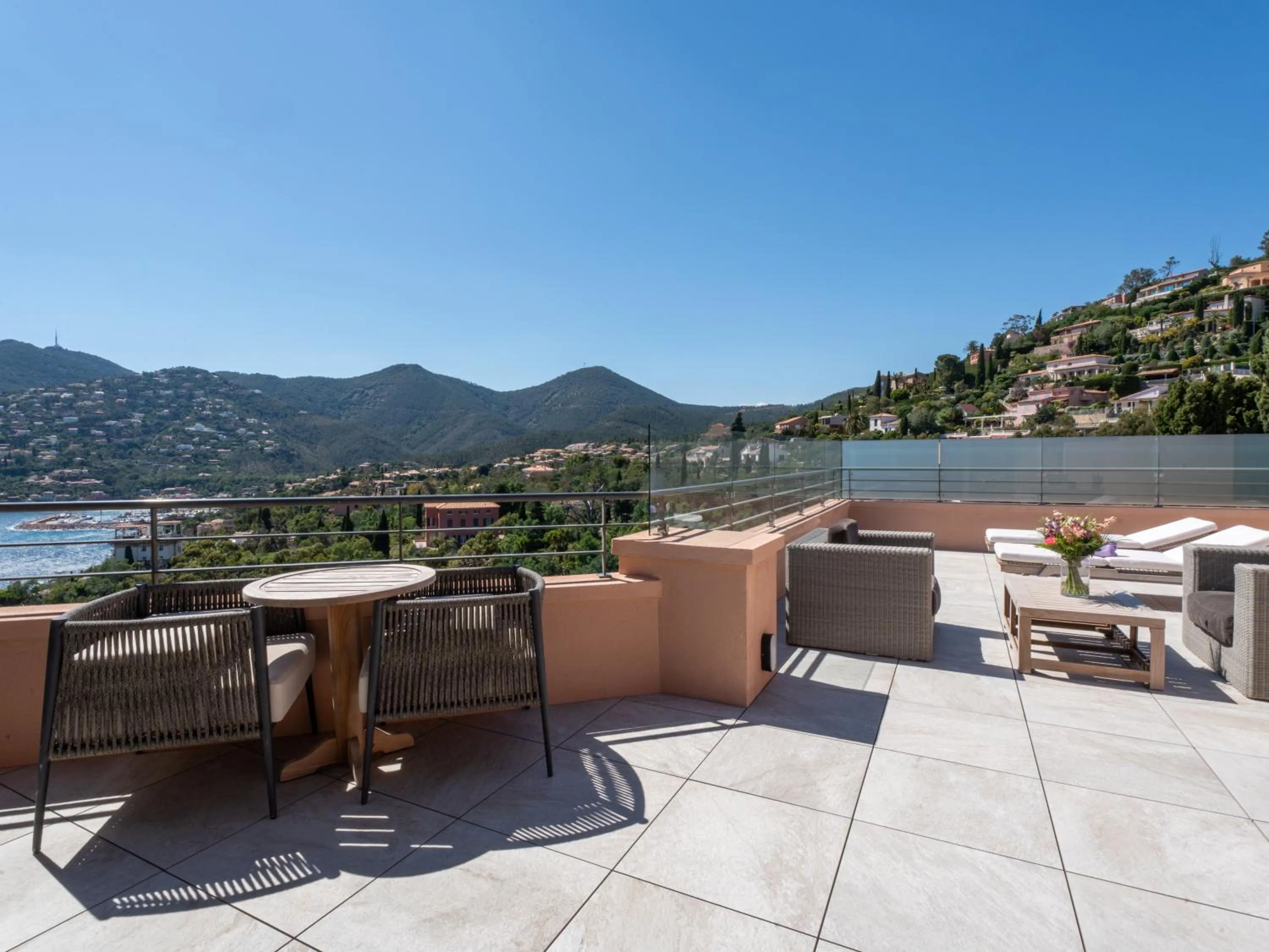 Patio in Tiara Yaktsa Côte d’Azur