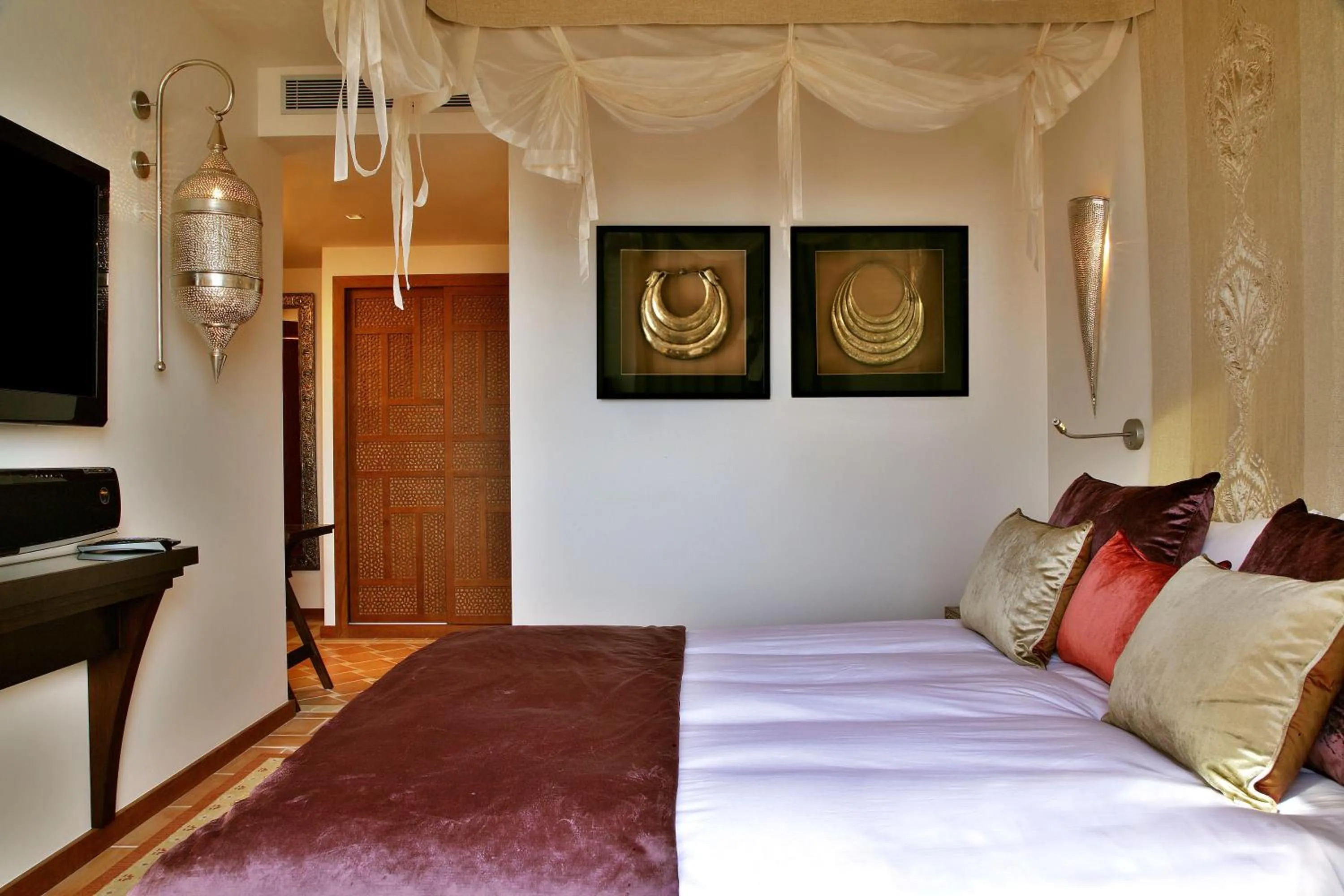 Bedroom in Tiara Yaktsa Côte d’Azur