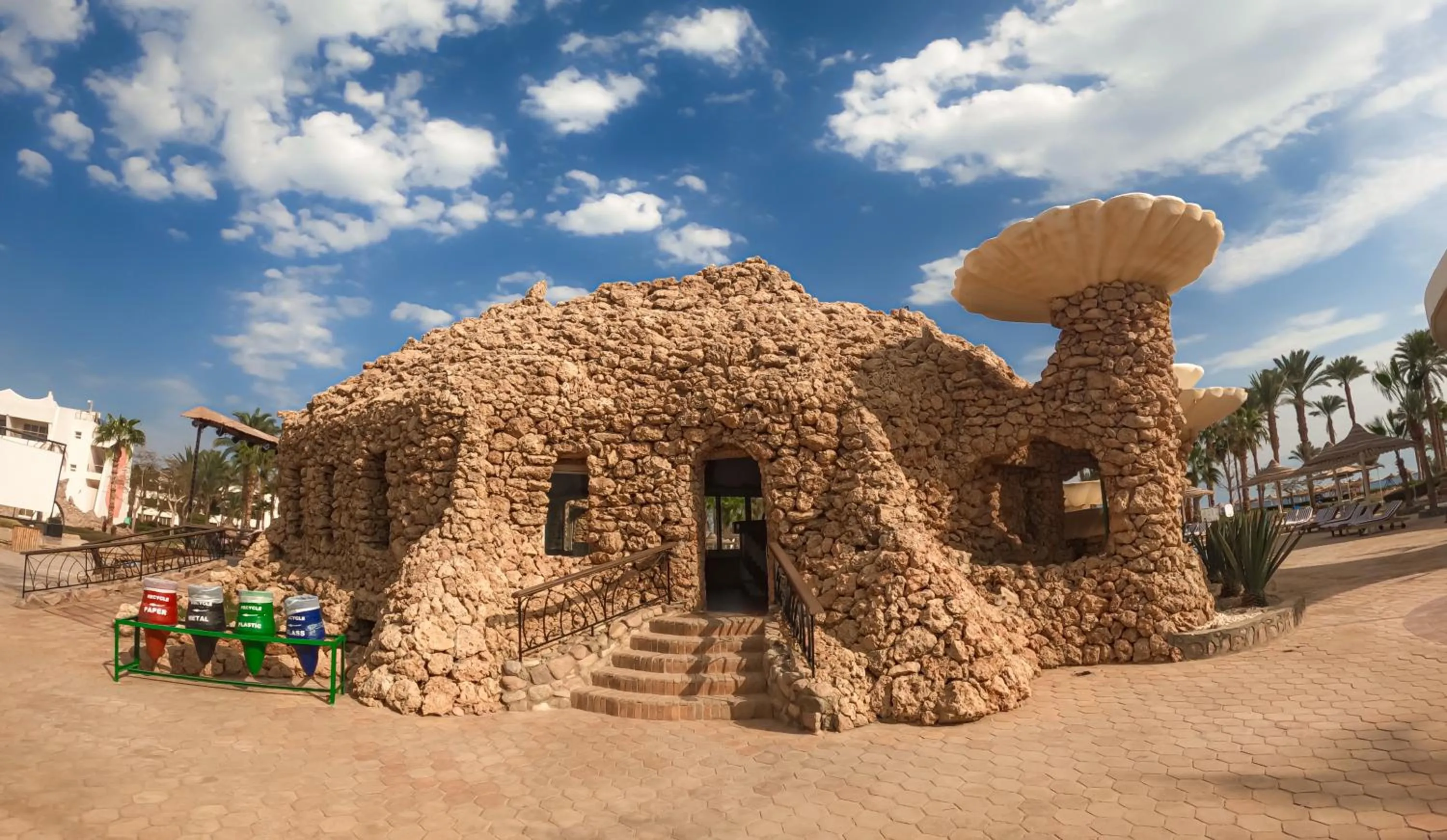 Lounge or bar in TIME Coral Nuweiba Resort