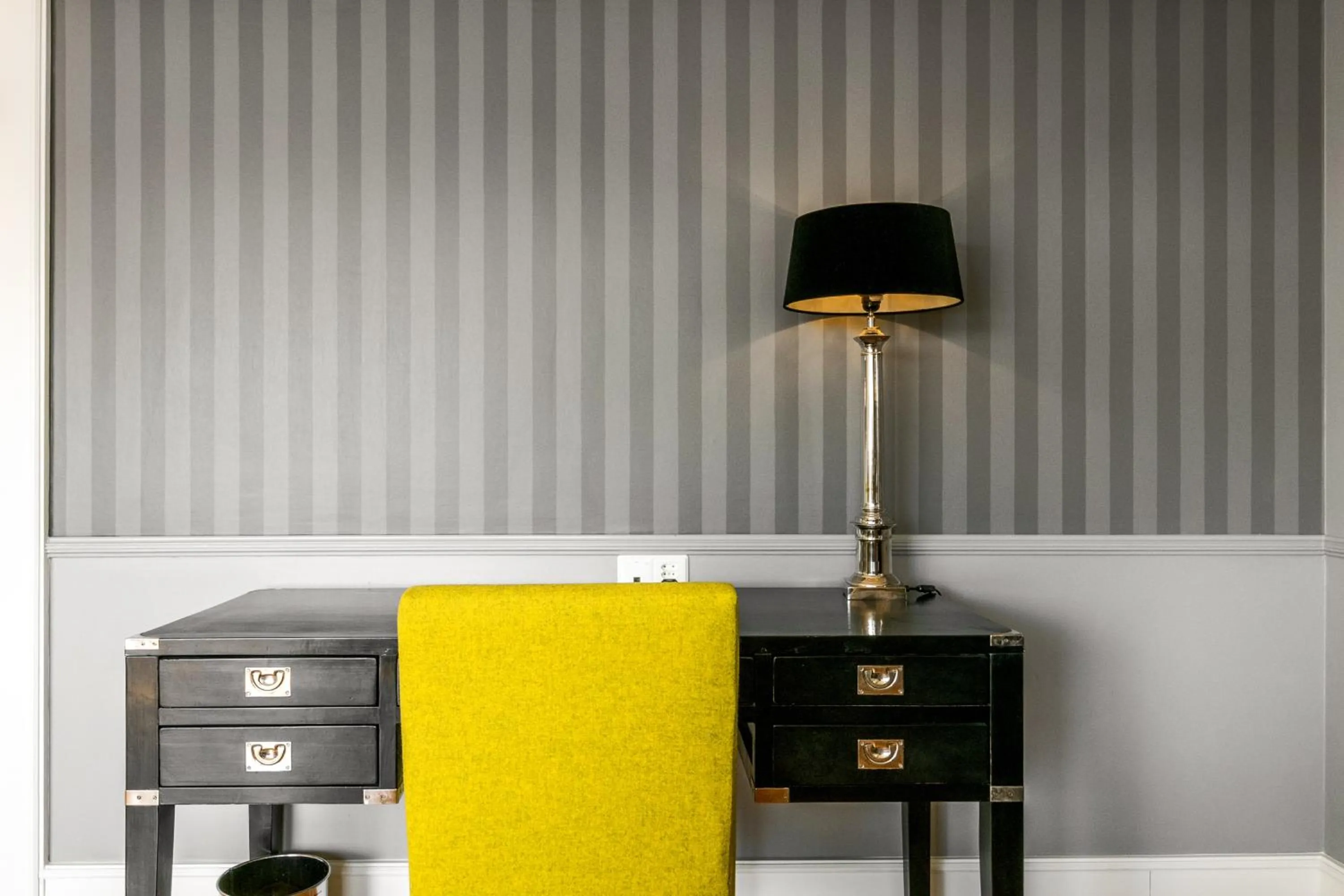 Seating area in Frichs Hotel Hamar