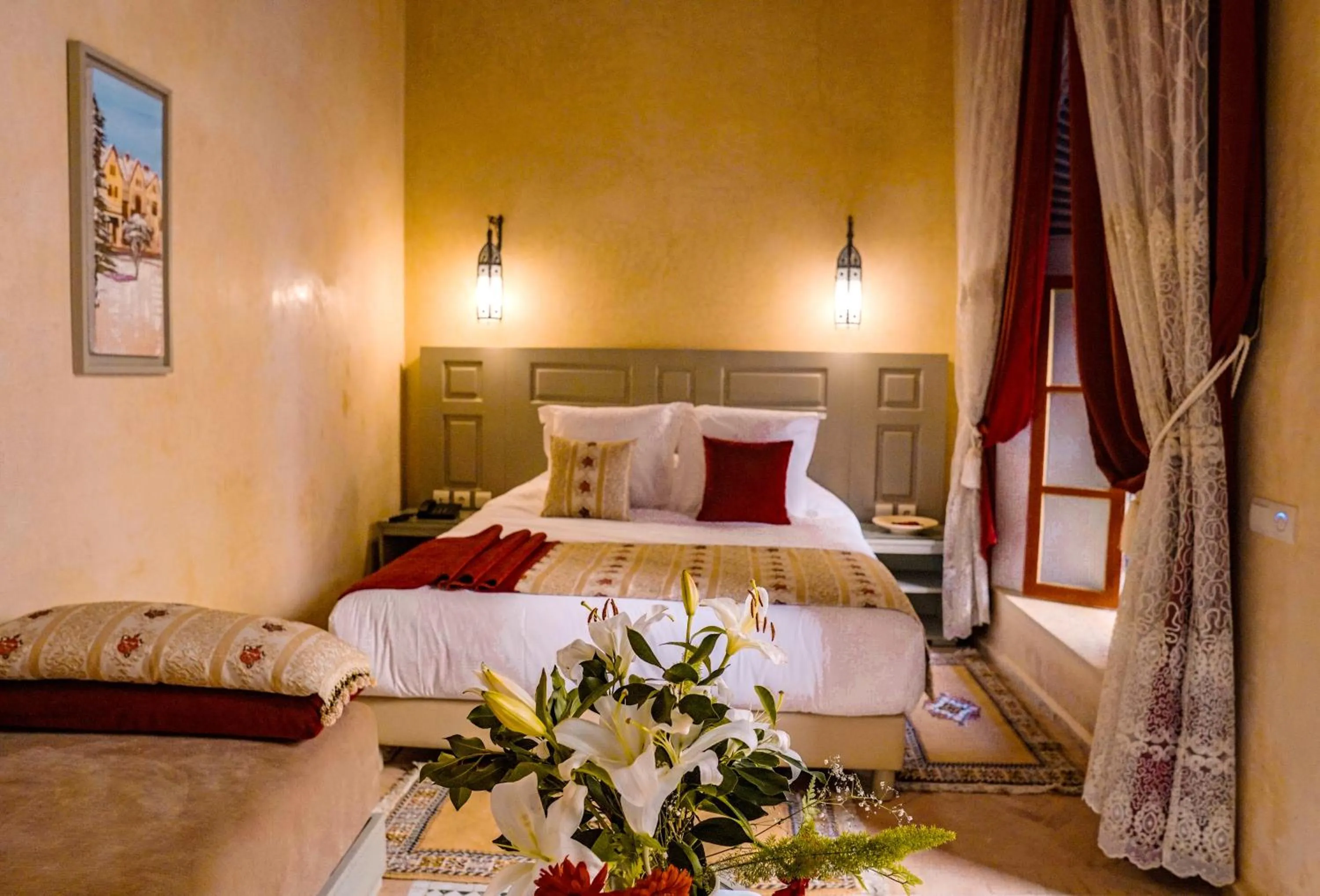 Spring, Bed in Riad Zidania