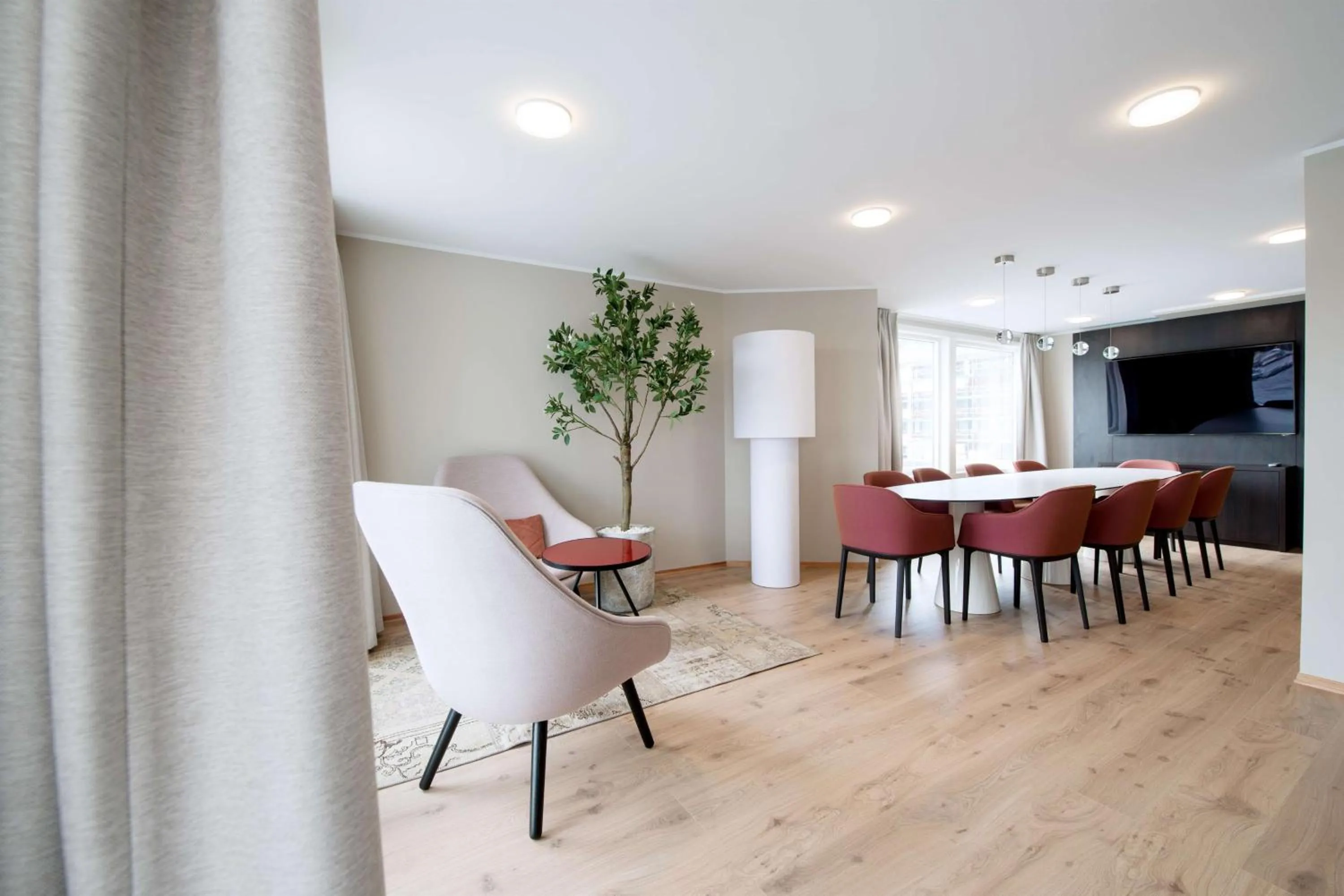 Photo of the whole room in Scandic Ishavshotel