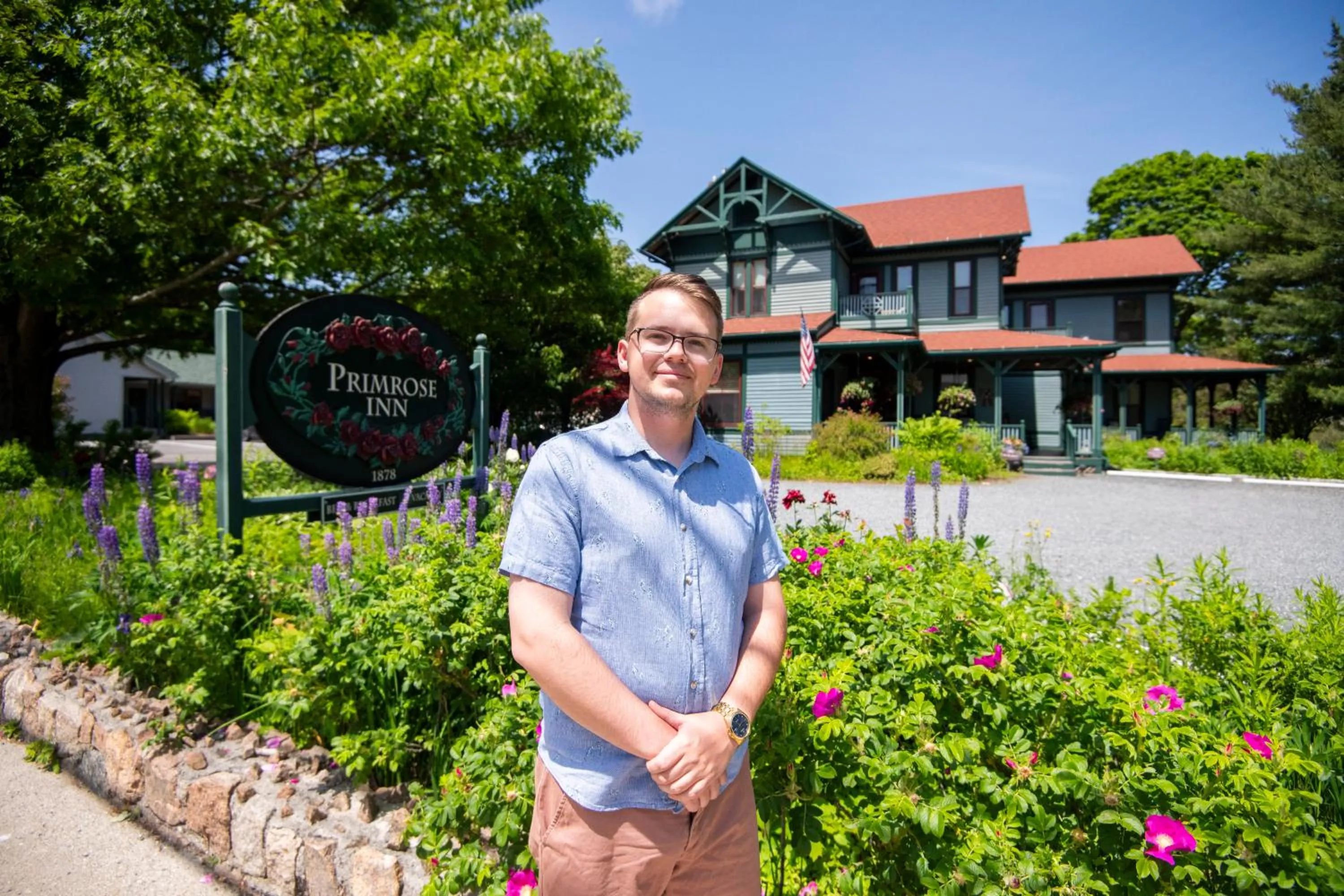 People in The Primrose