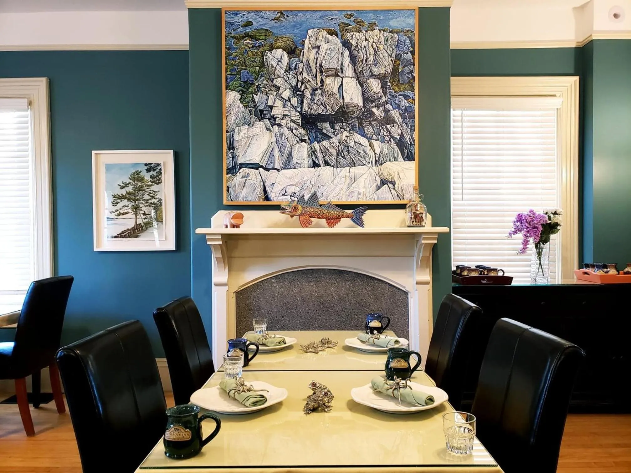 Restaurant/places to eat in The Primrose