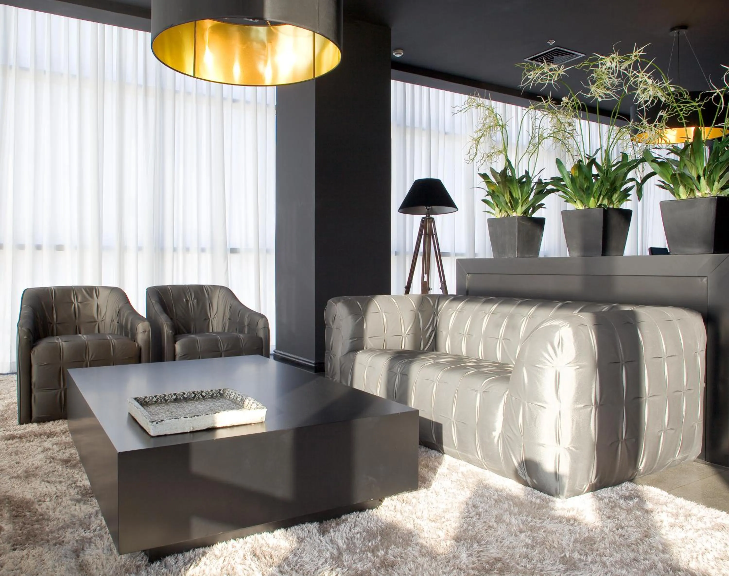 Lounge or bar in Leonardo Boutique Hotel Tel Aviv