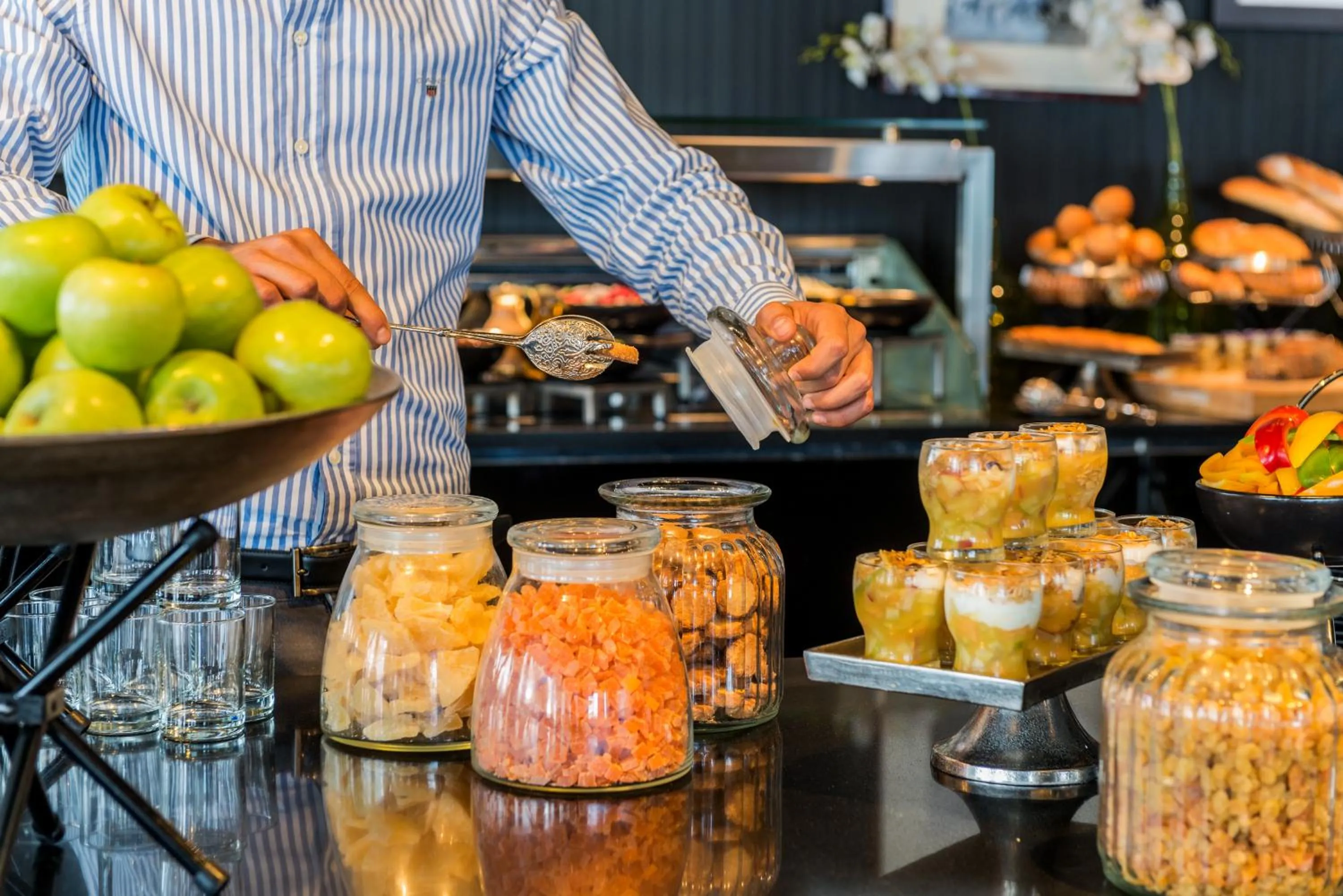 Business facilities in Leonardo Boutique Hotel Tel Aviv