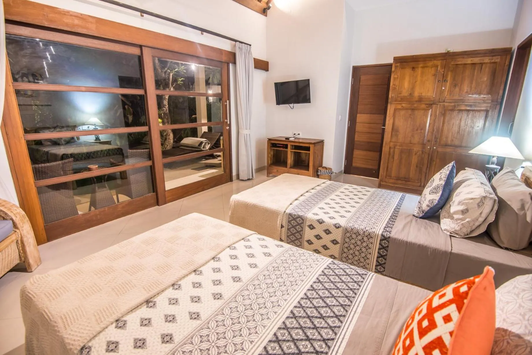 Bed in Bali Santi Bungalows